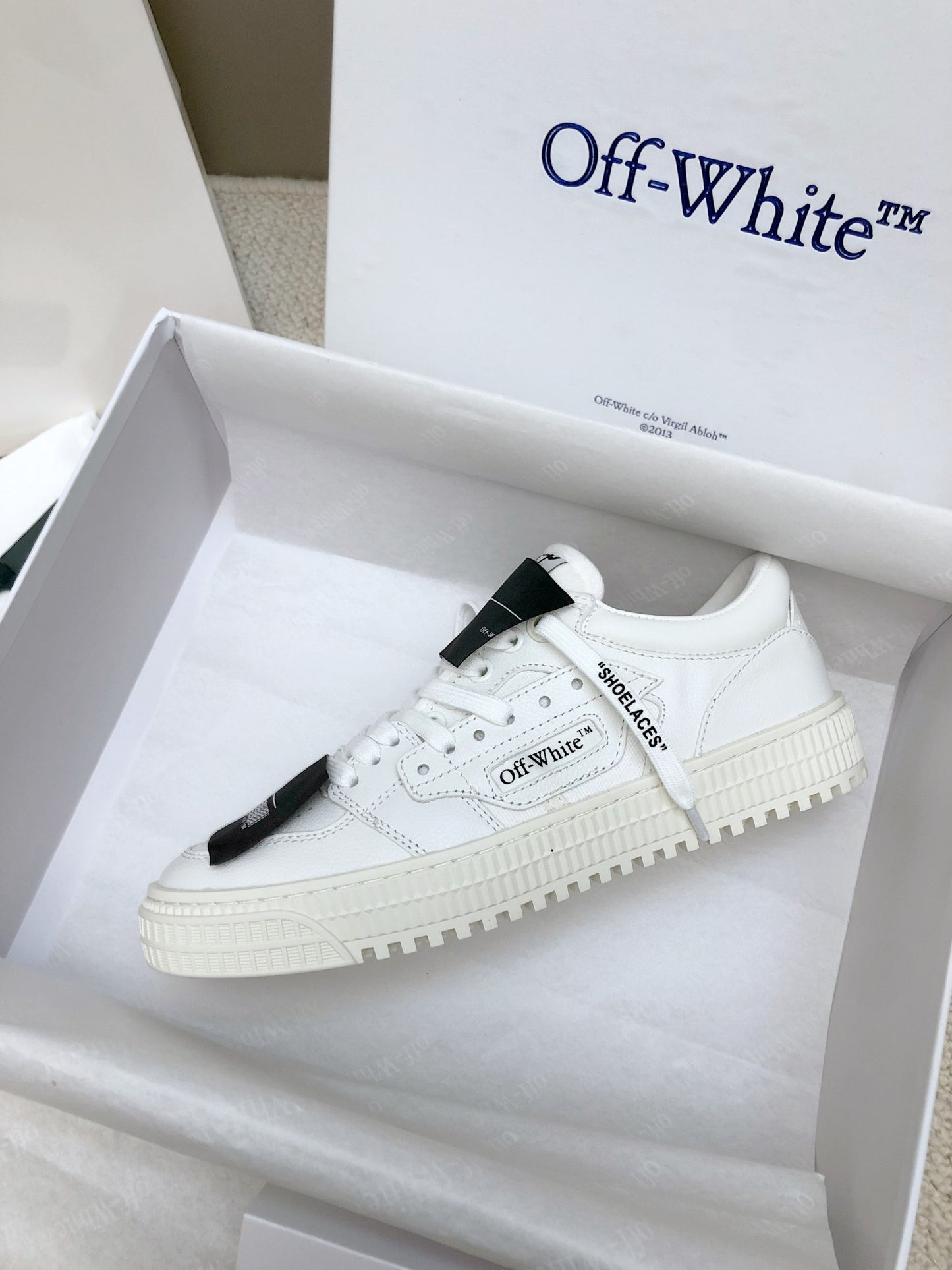 Off  Classic casual shoes