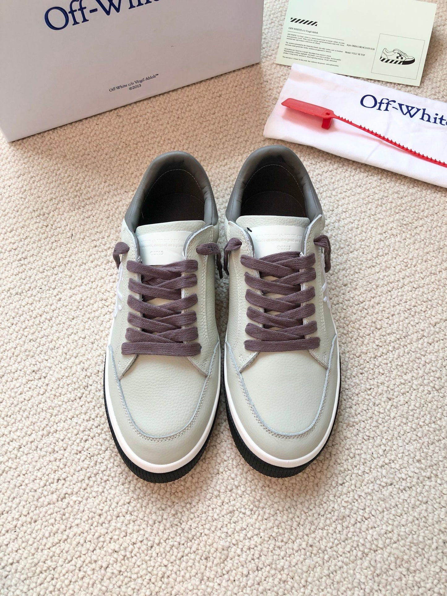 Off New Classic casual shoes
