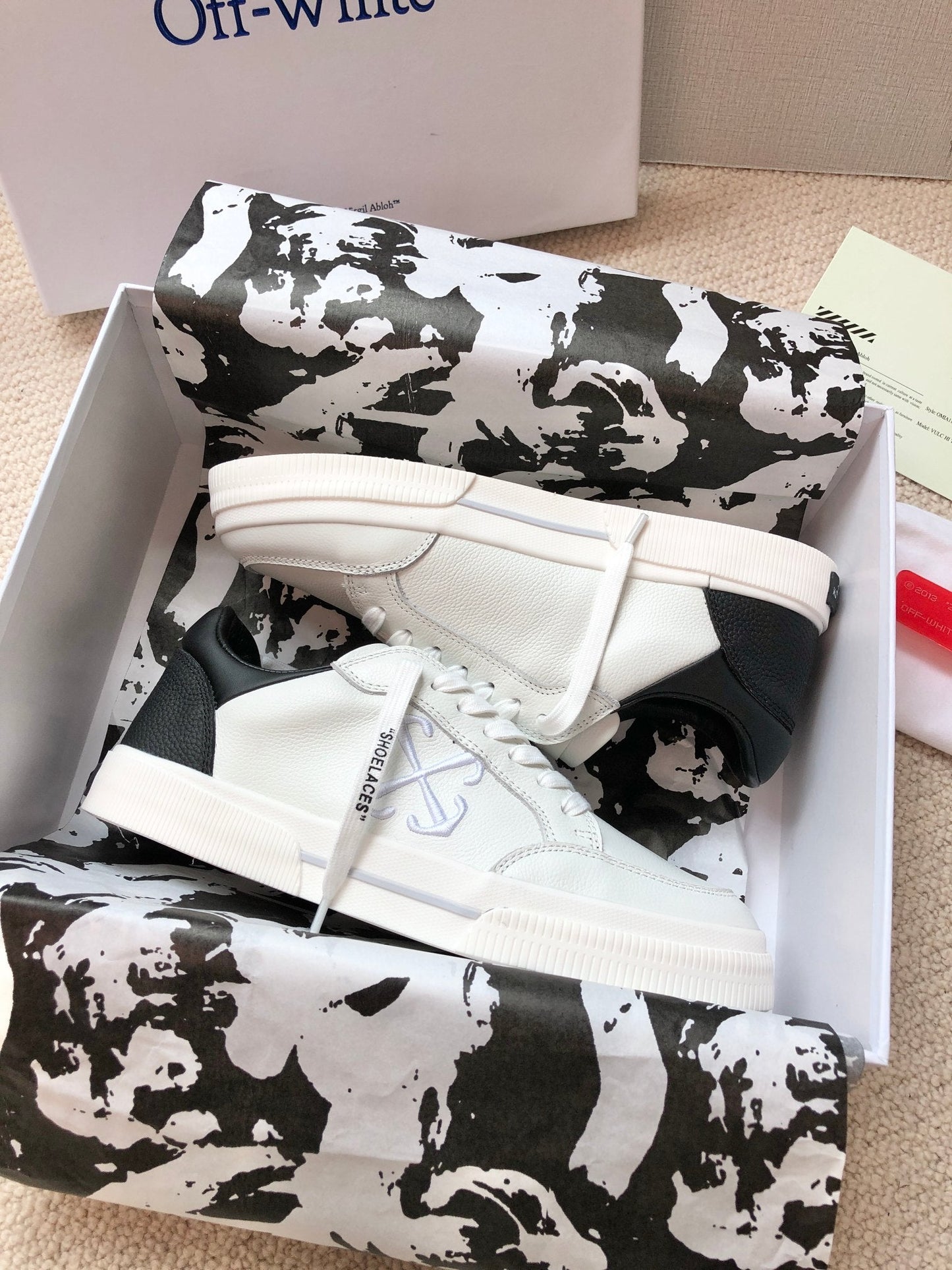 Off New Classic casual shoes