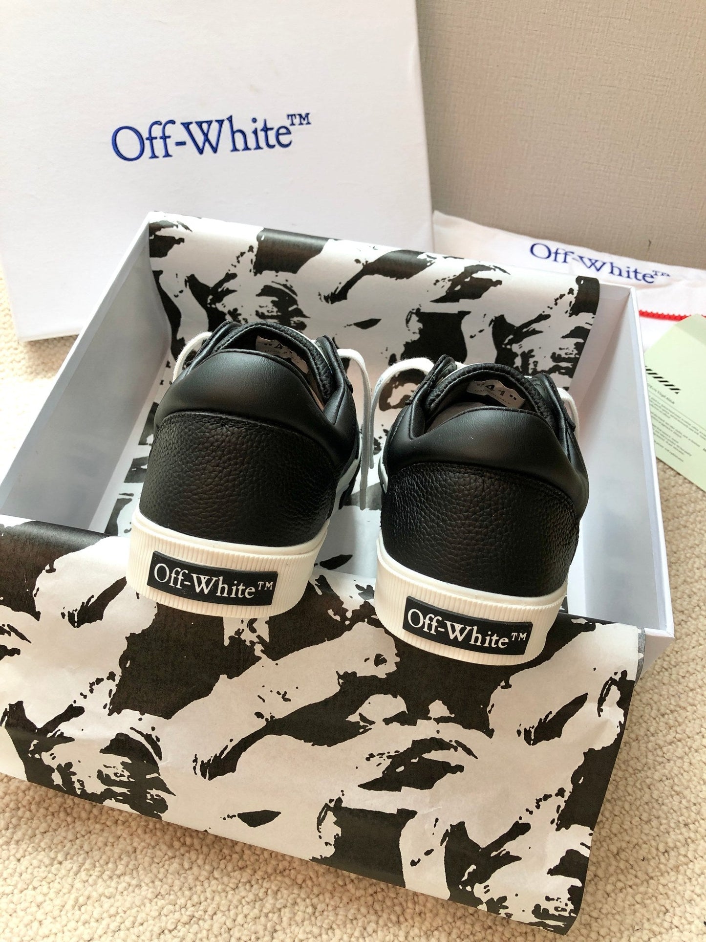 Off   New Classic Casual Shoes