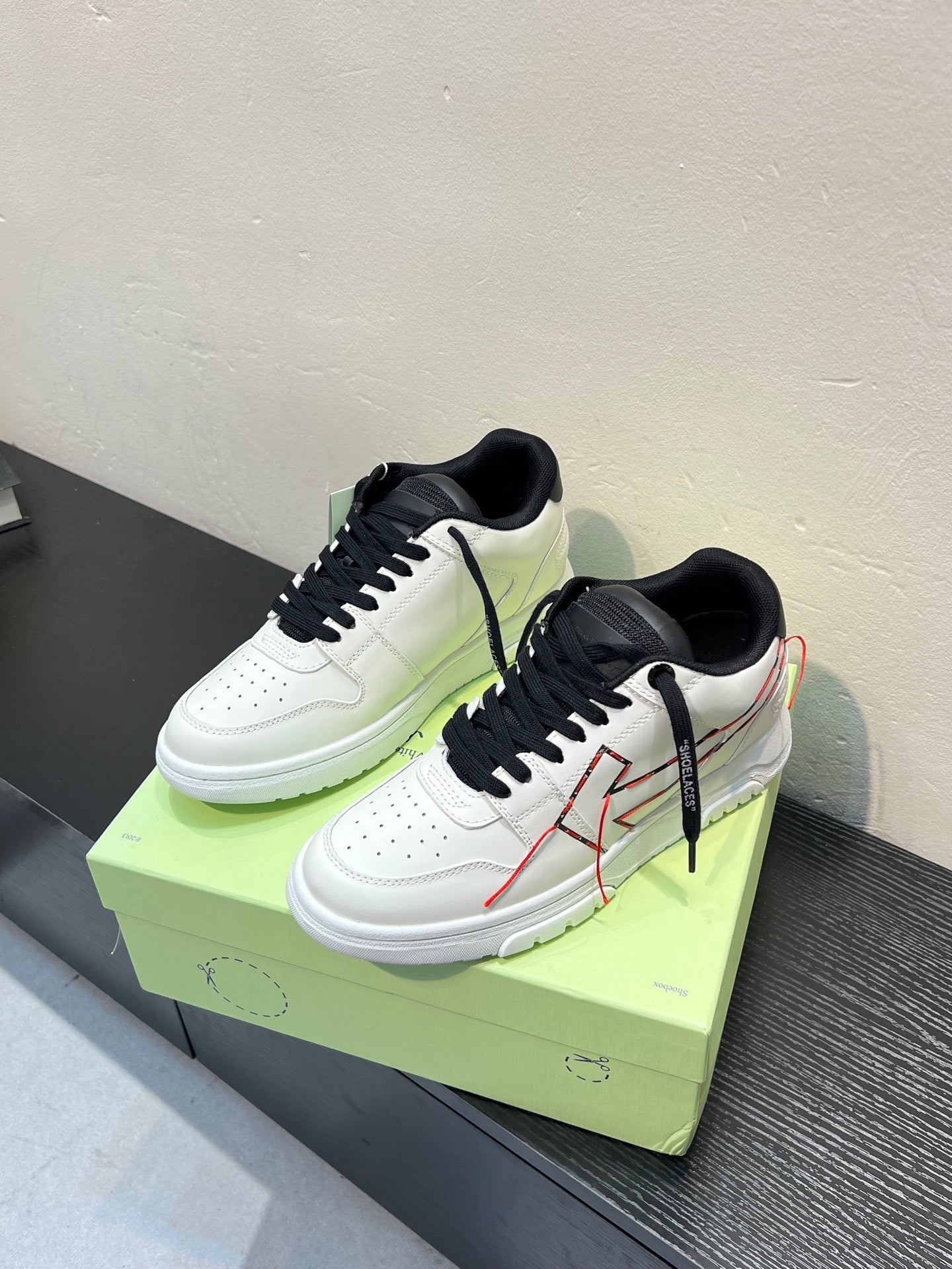 Off  Matching sneakers for couples