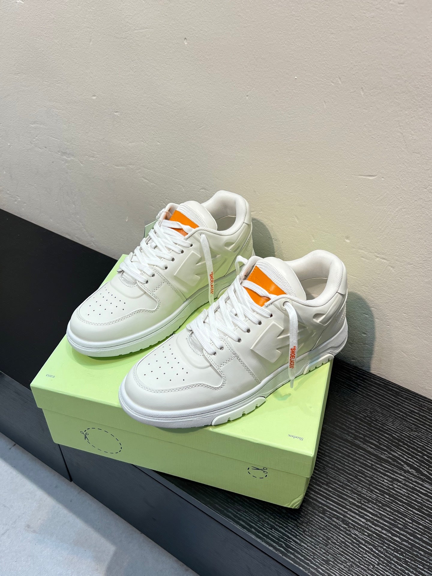 Off  Matching sneakers for couples