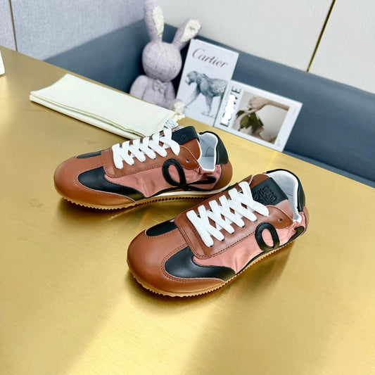 LOE Unisex German Army Trainers