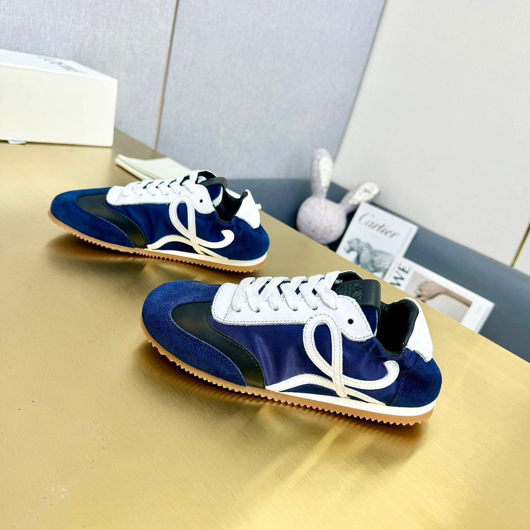 LOE Unisex German Army Trainers