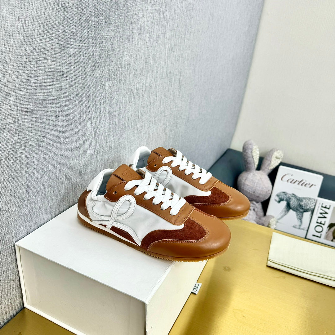 LOE Unisex German Army Trainers