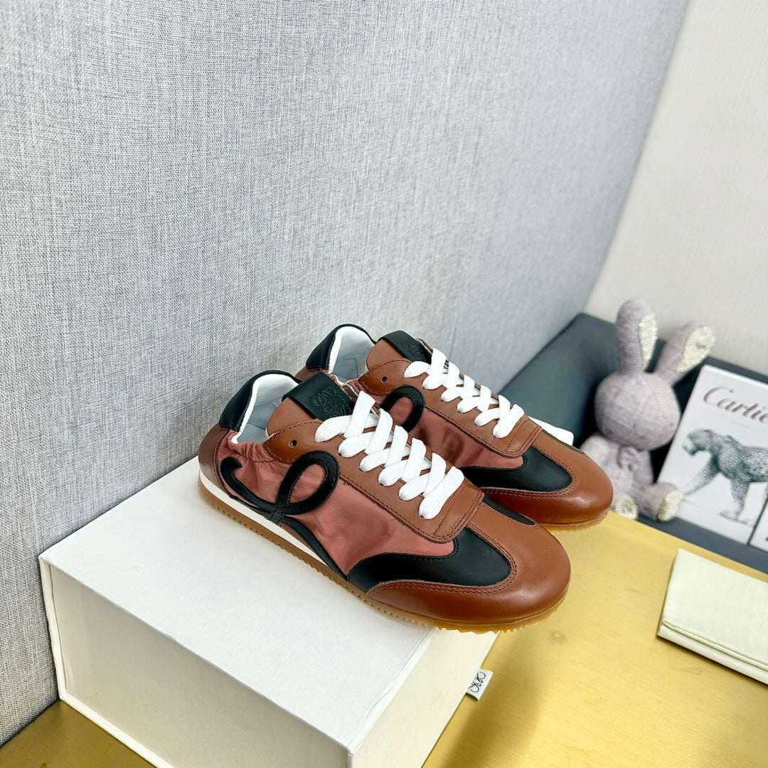 LOE Unisex German Army Trainers