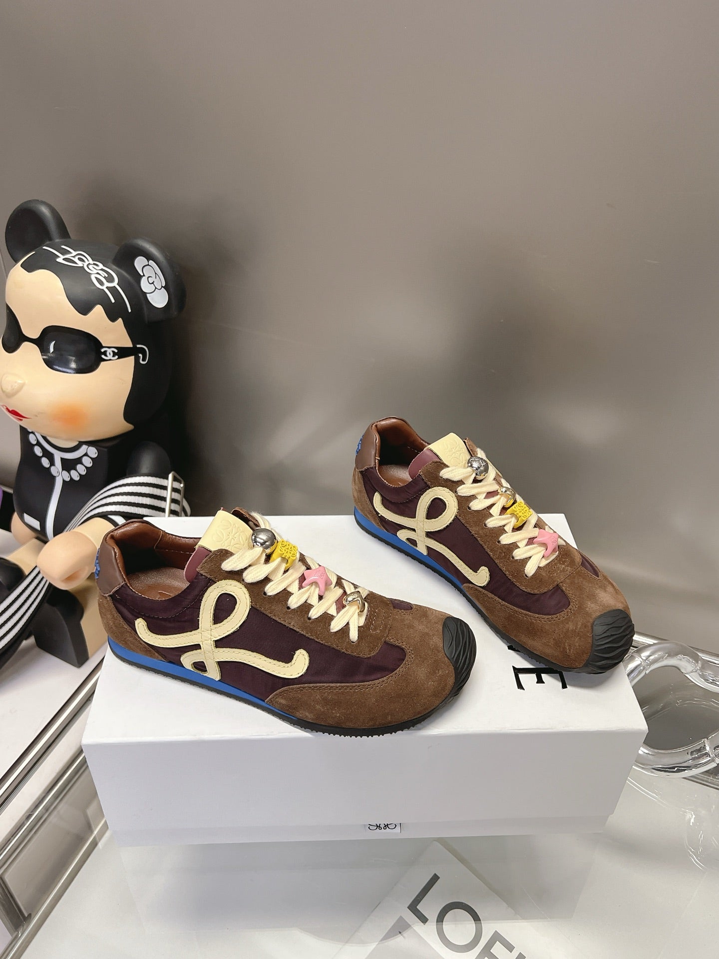 LOE Classic Casual Shoes