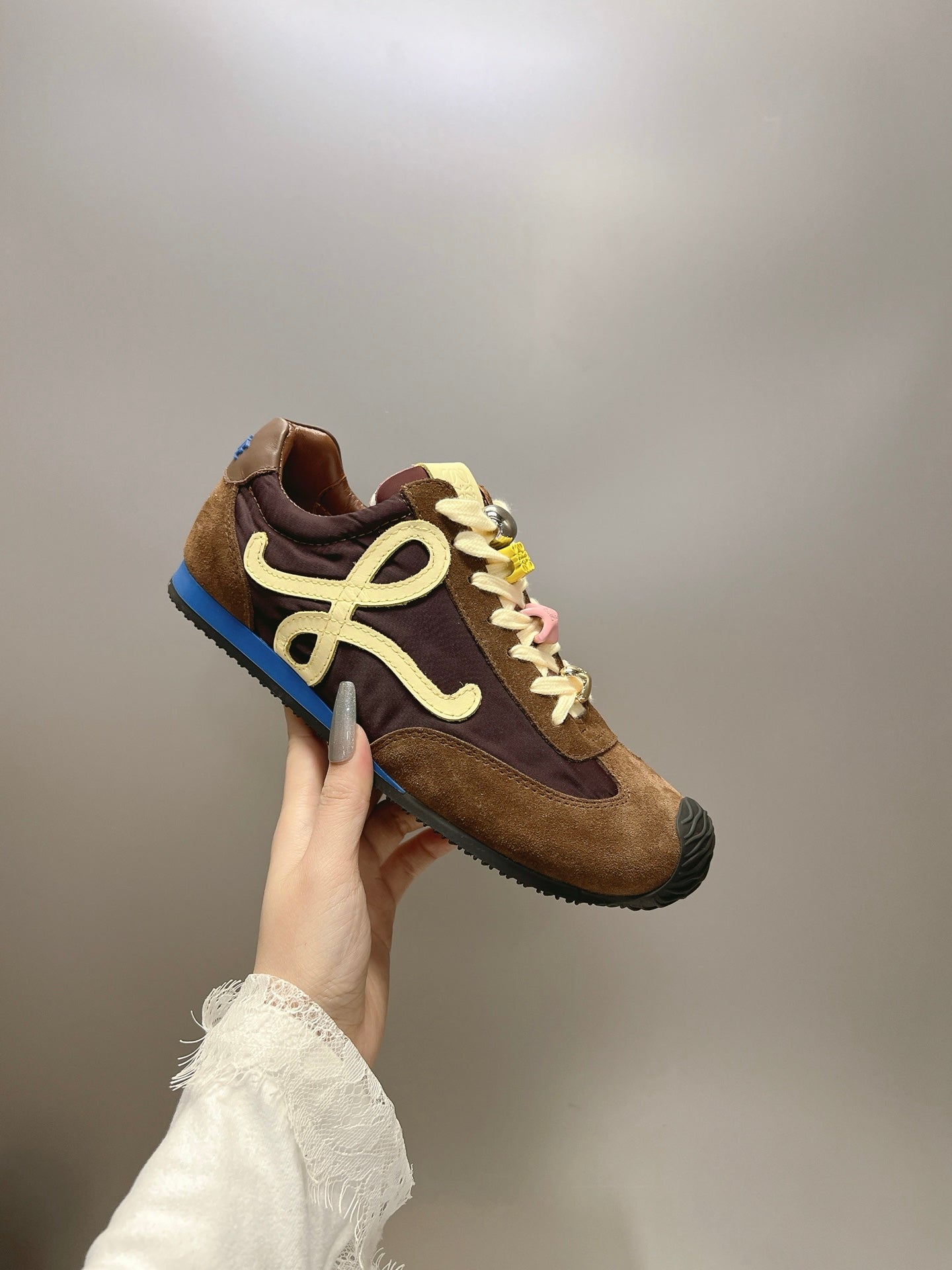 LOE Classic Casual Shoes