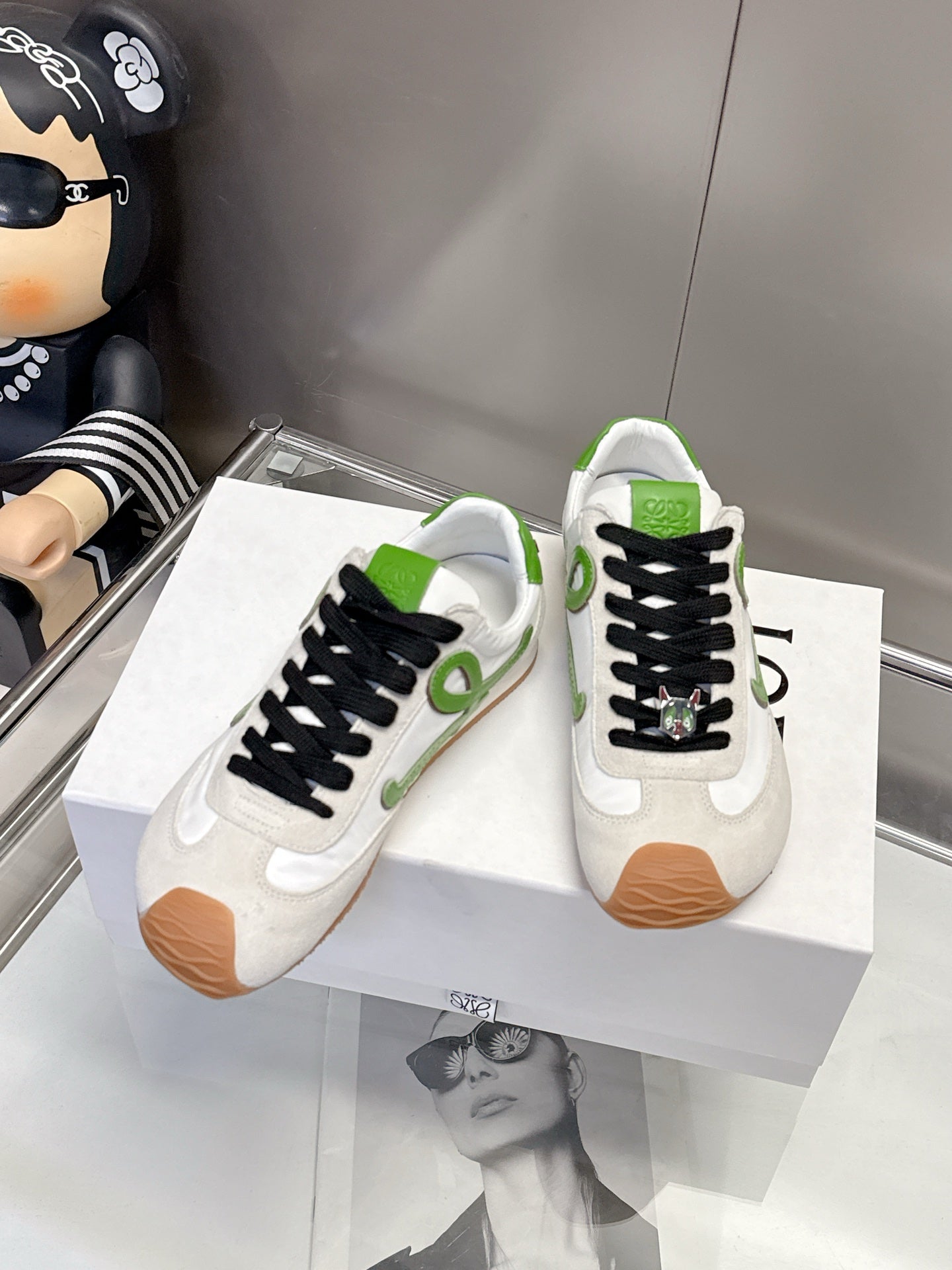 LOE Classic Casual Shoes