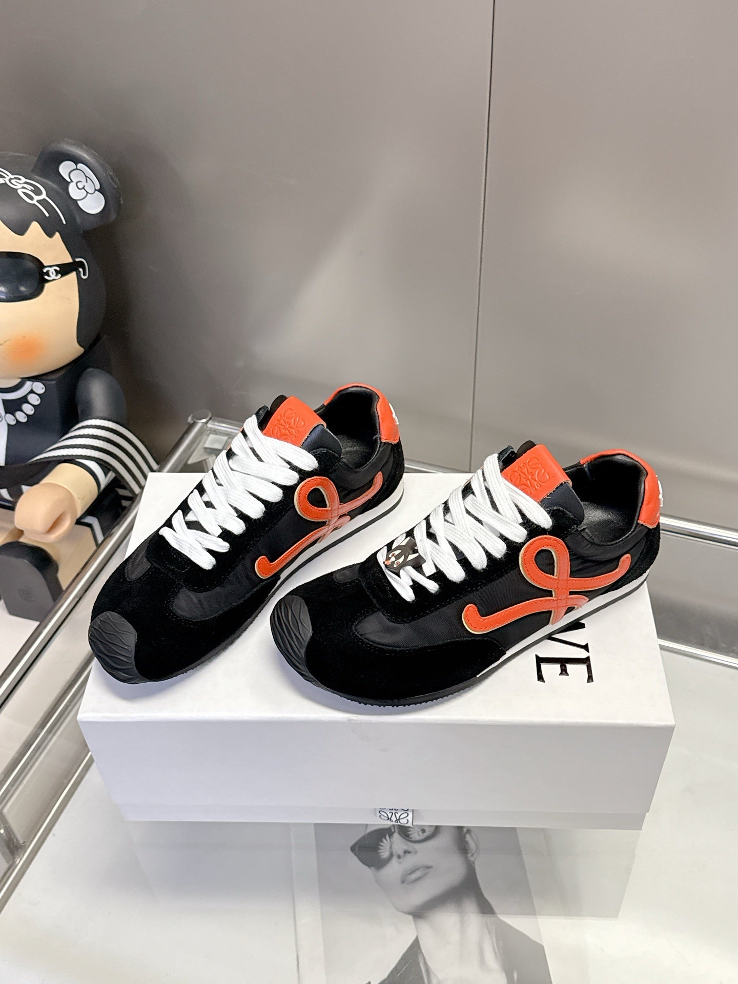 LOE Classic Casual Shoes