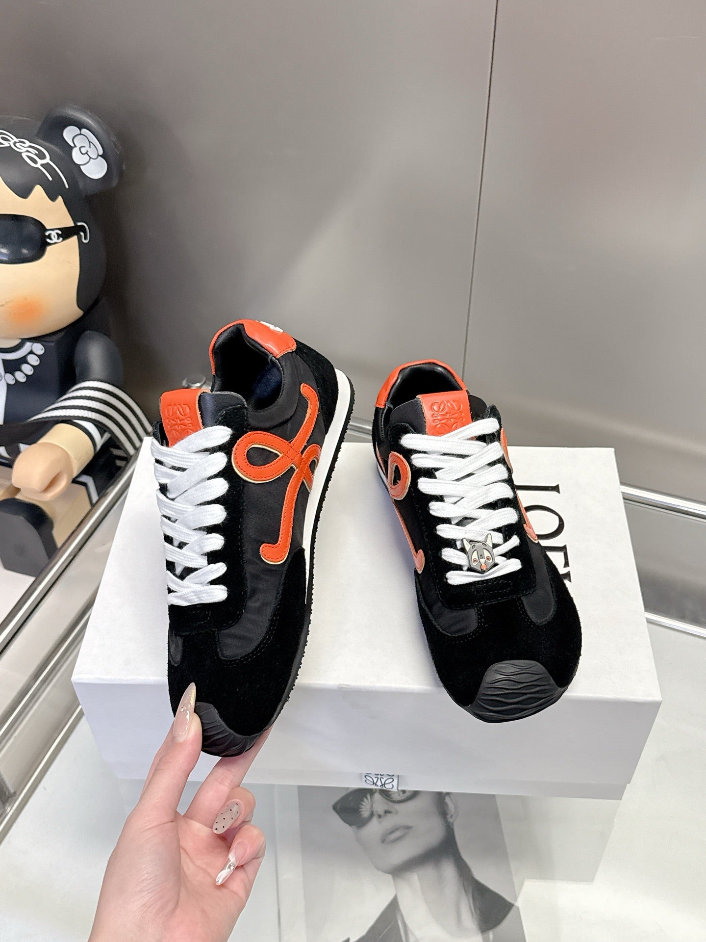 LOE Classic Casual Shoes