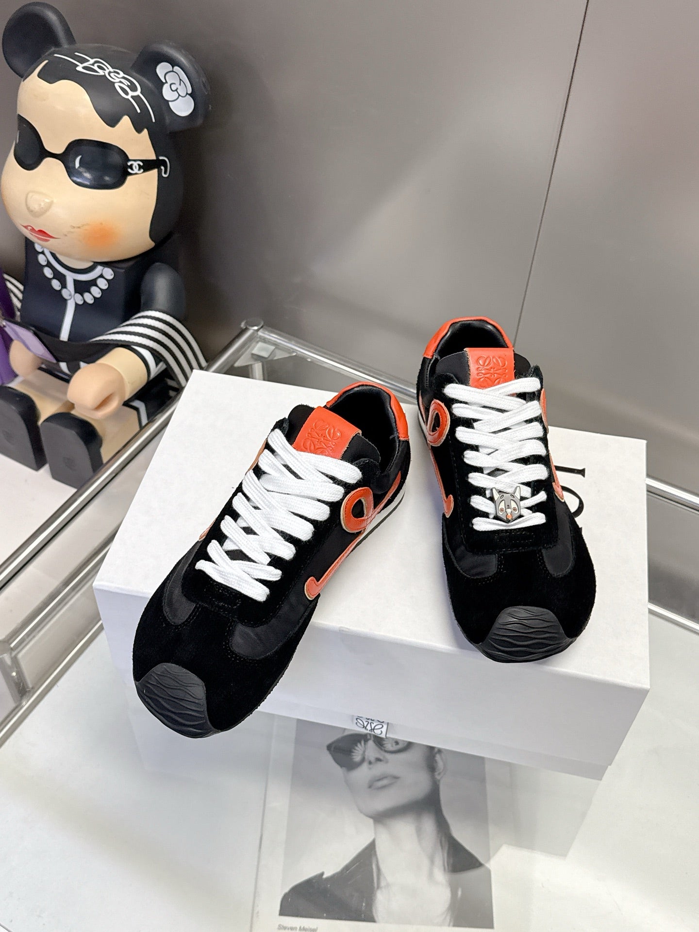 LOE Classic Casual Shoes