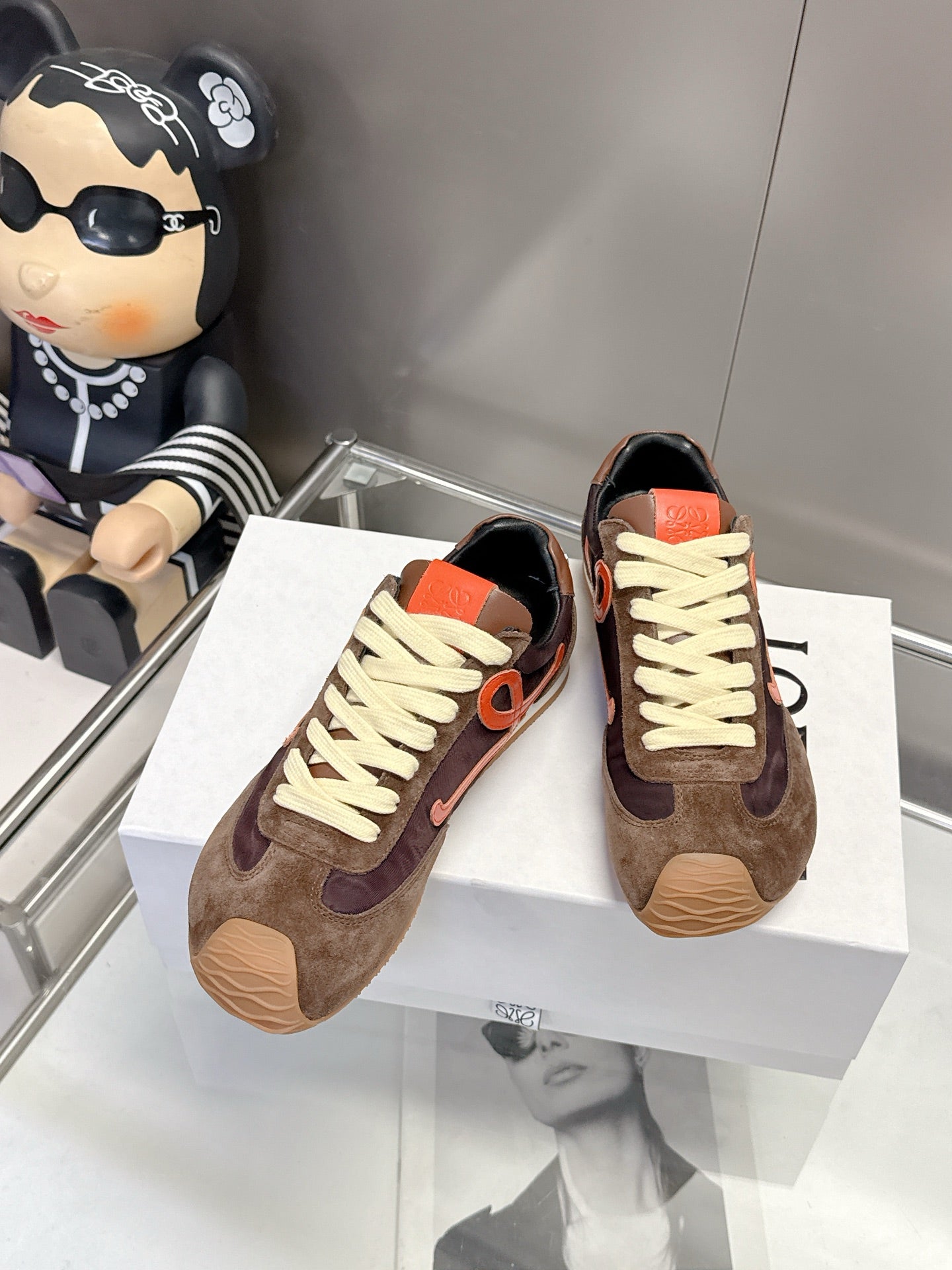 LOE Classic Casual Shoes