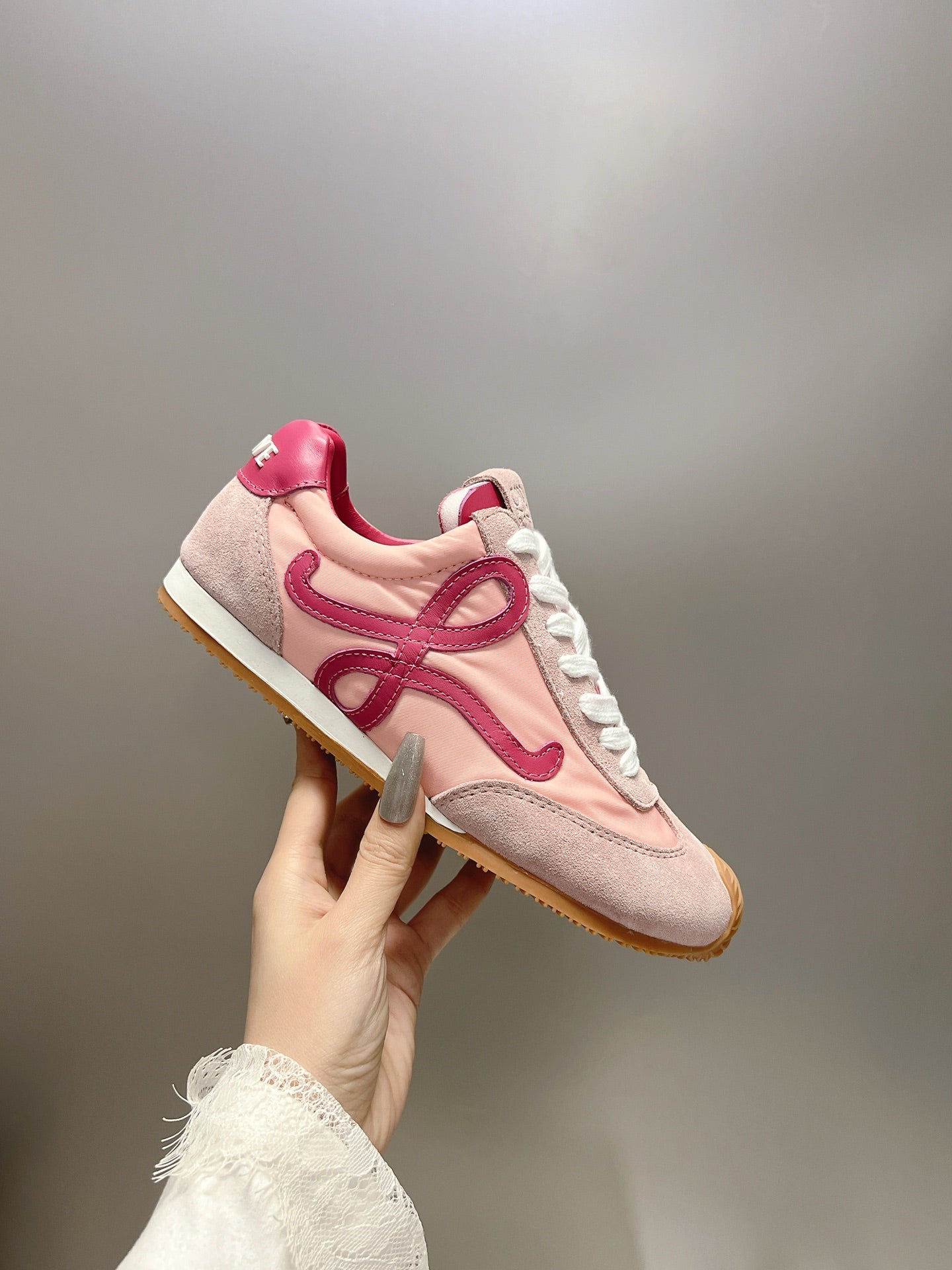 LOE Classic Casual Shoes