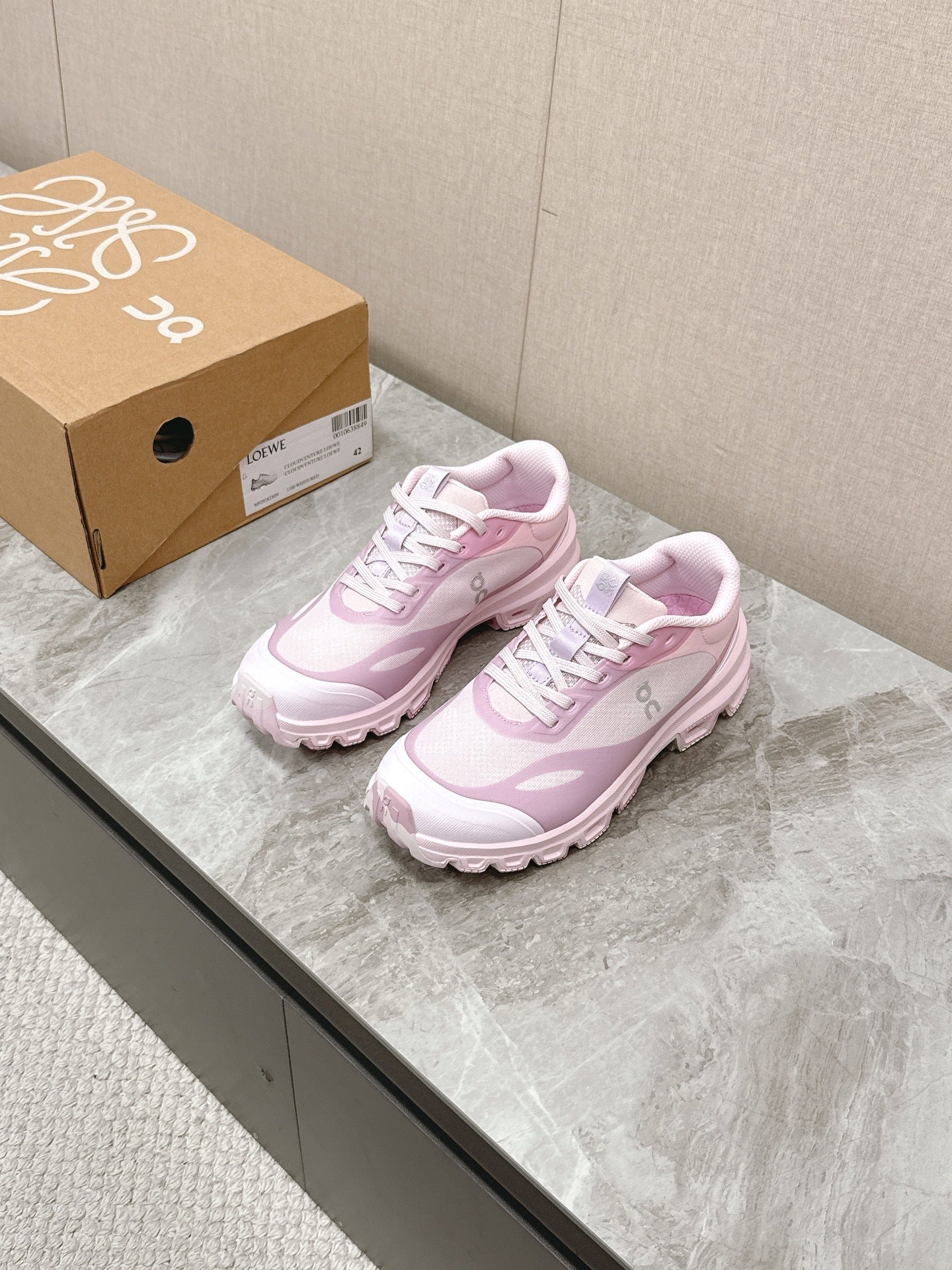 LOE Classic Casual Sneakers