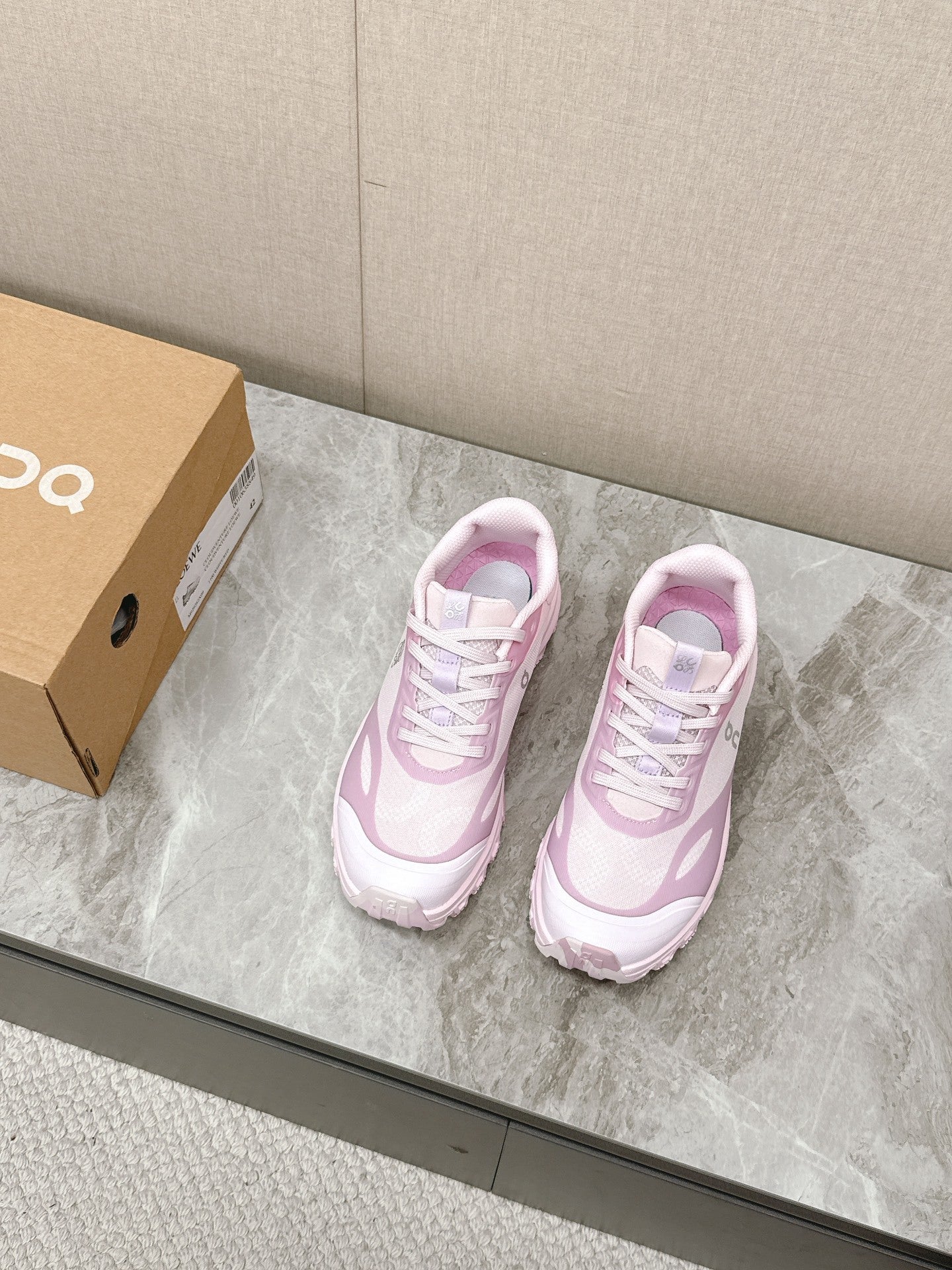 LOE Classic Casual Sneakers