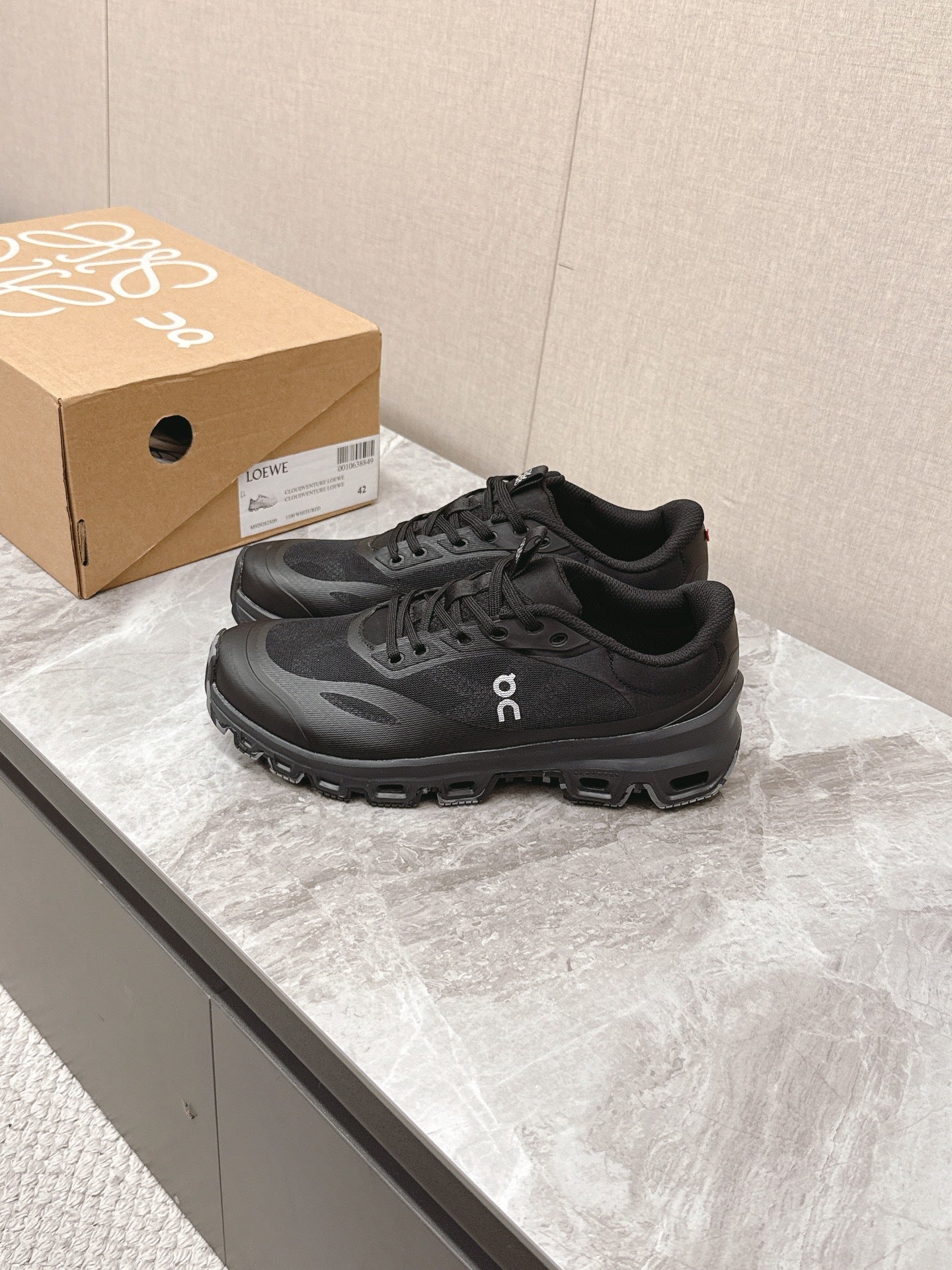 LOE Classic Casual Sneakers