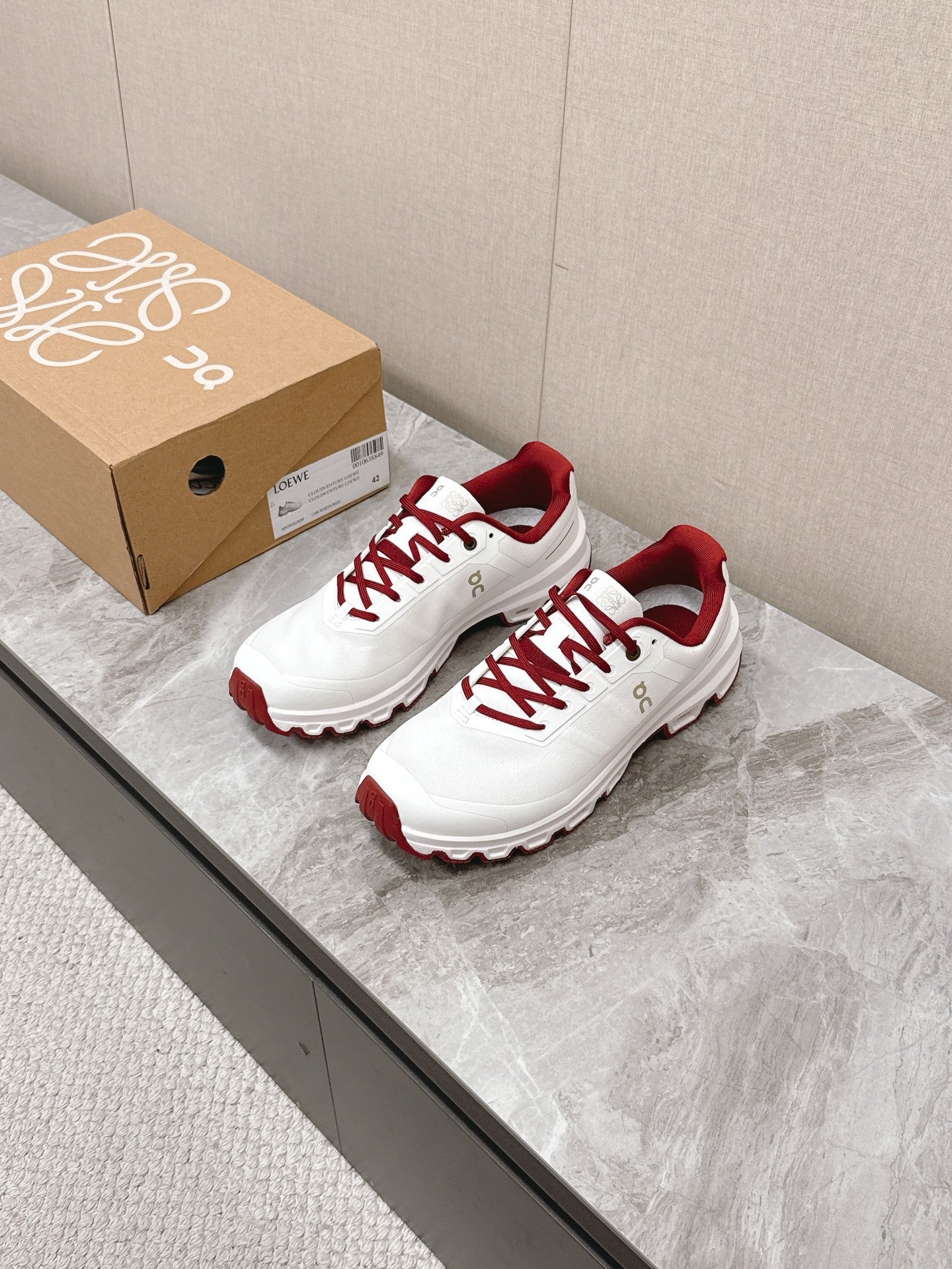 LOE Classic Casual Sneakers