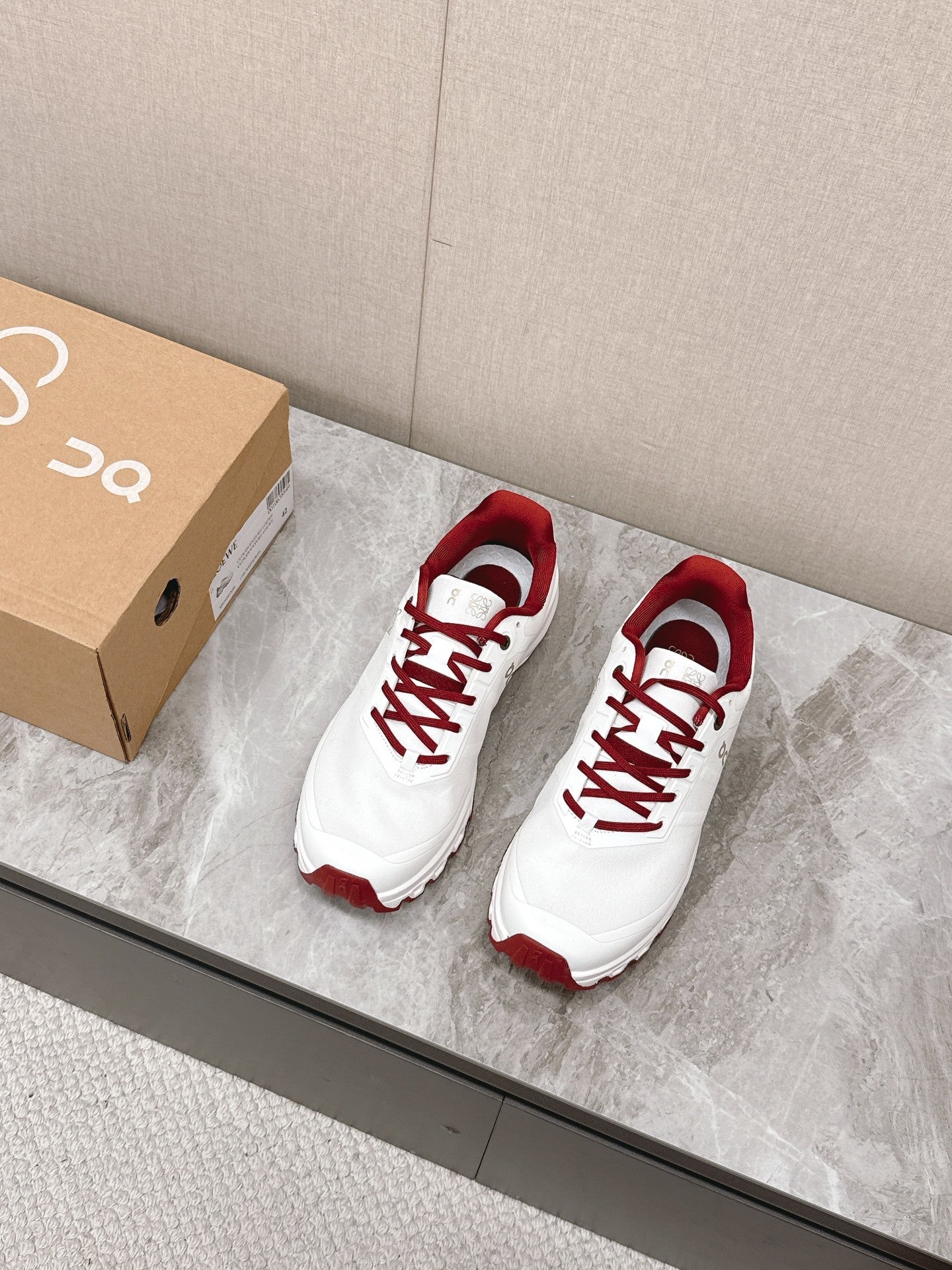 LOE Classic Casual Sneakers