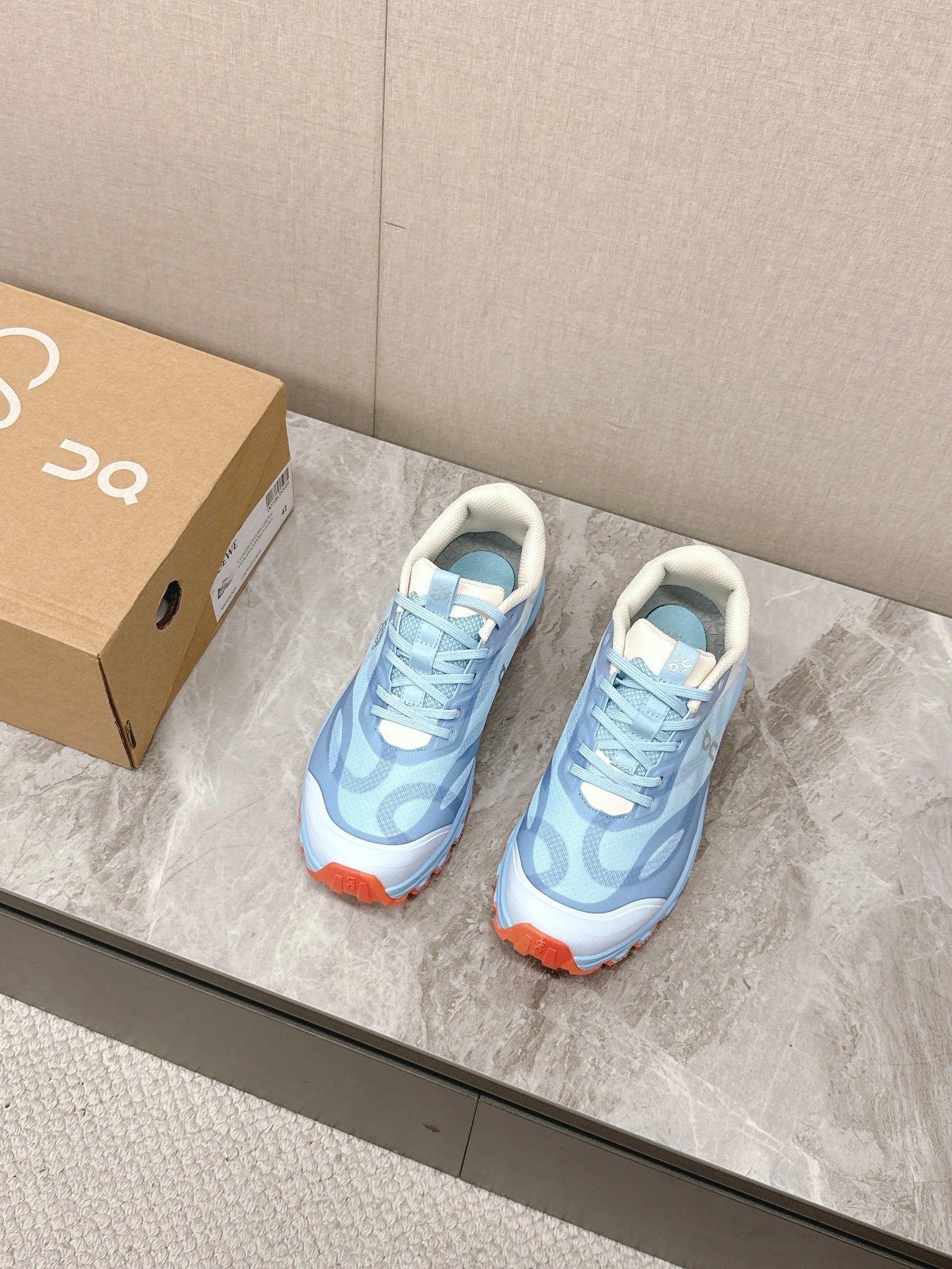 LOE Classic Casual Sneakers