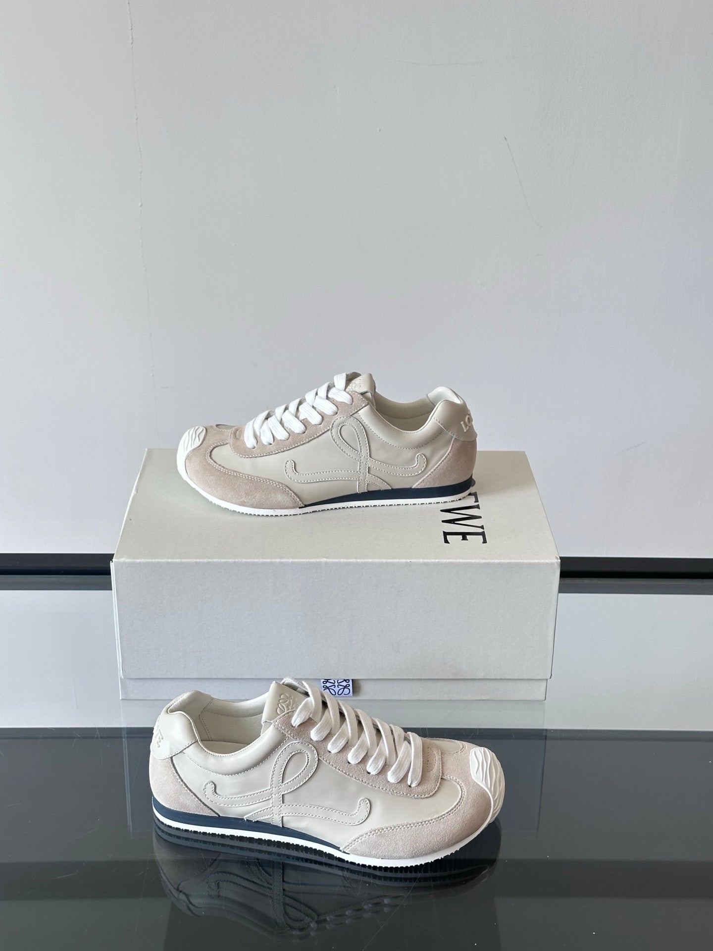 LOE Classic Casual Shoes