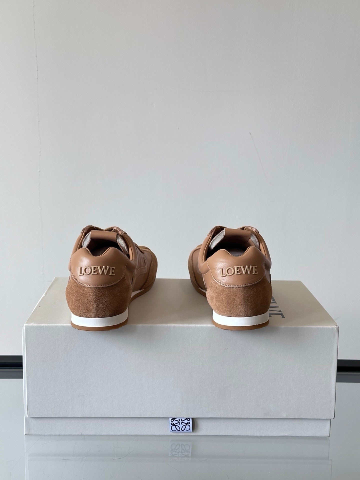 LOE Classic Casual Shoes