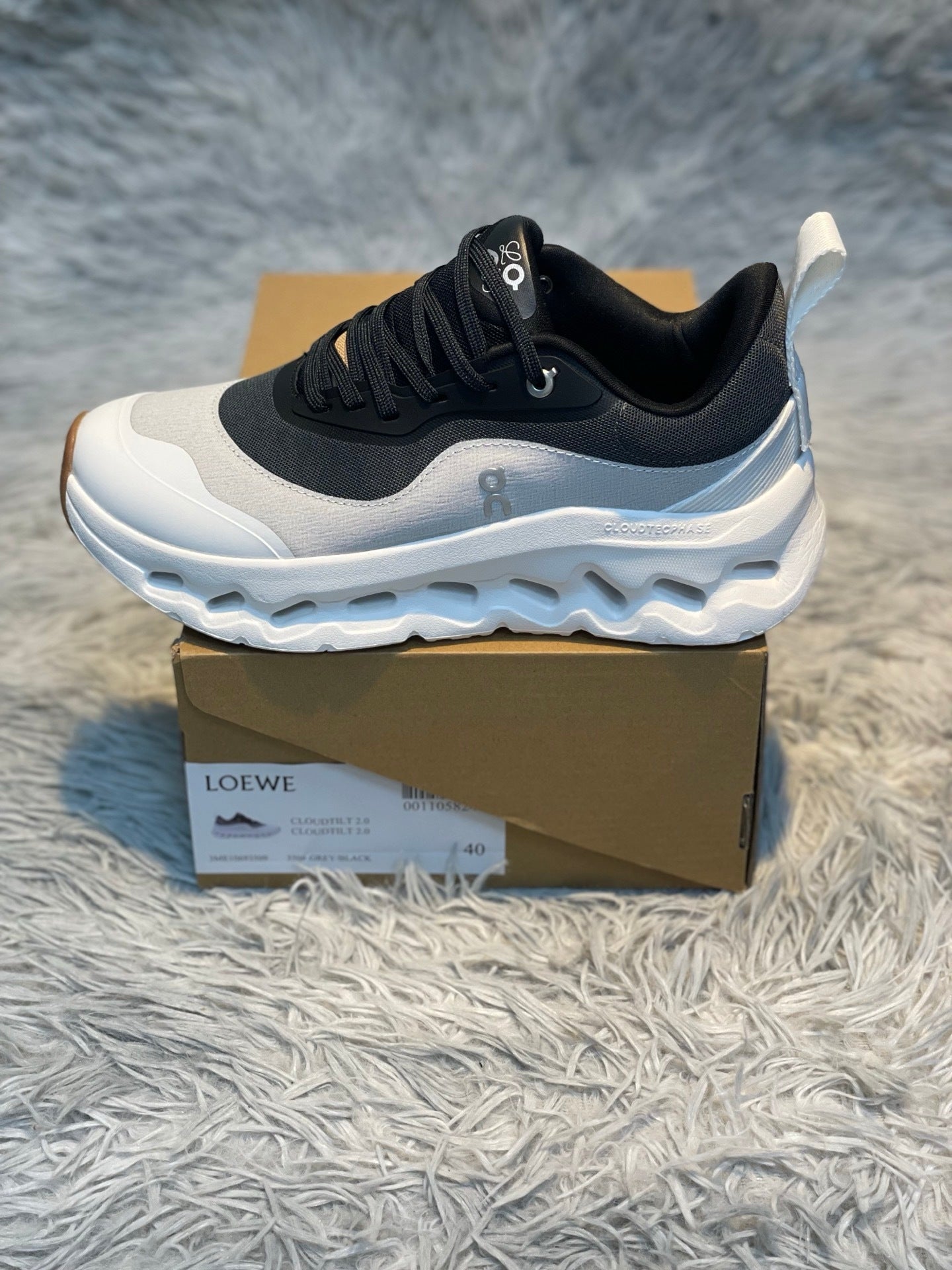 LOE Classic Casual Sneakers