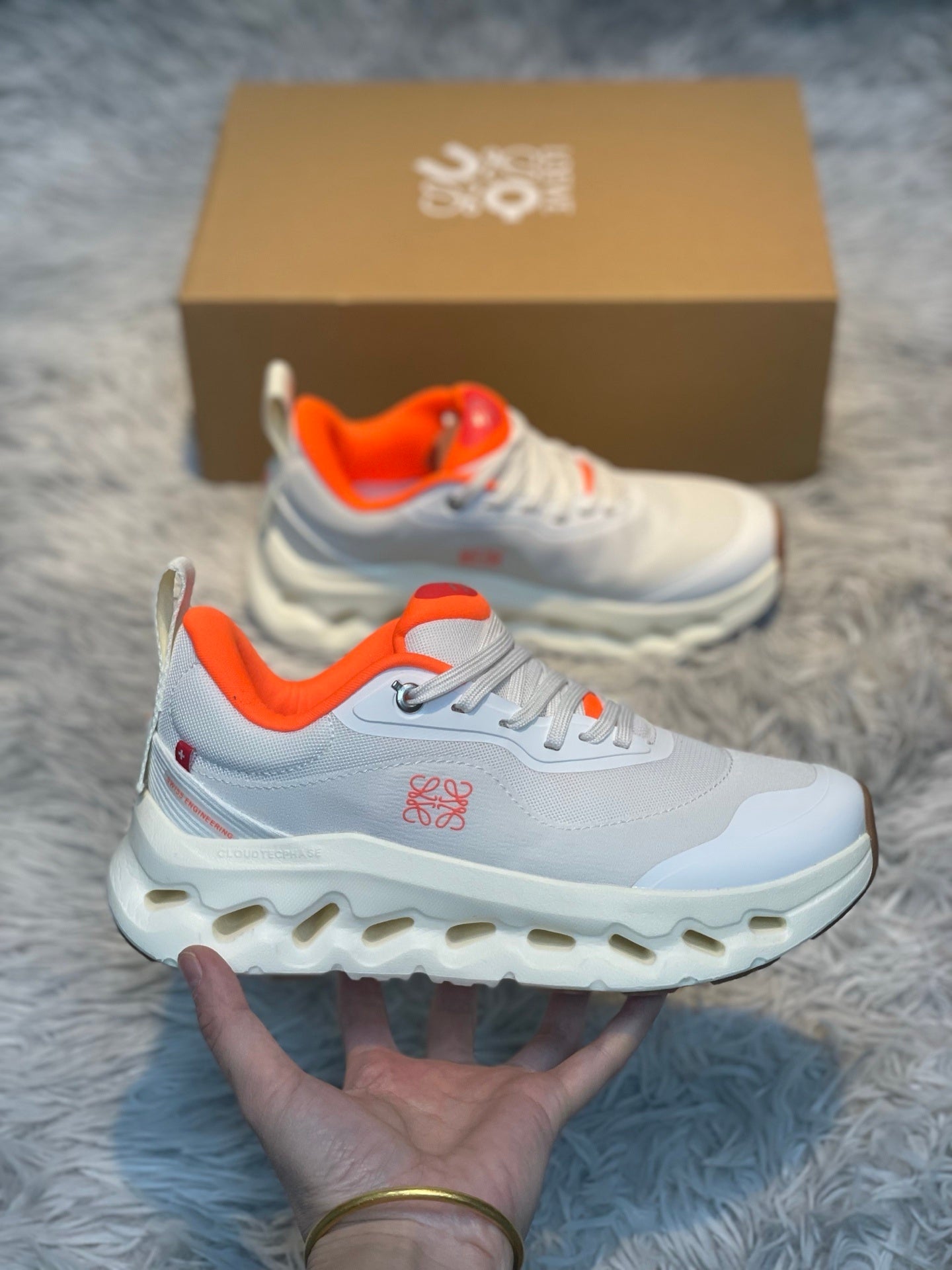 LOE Classic Casual Sneakers