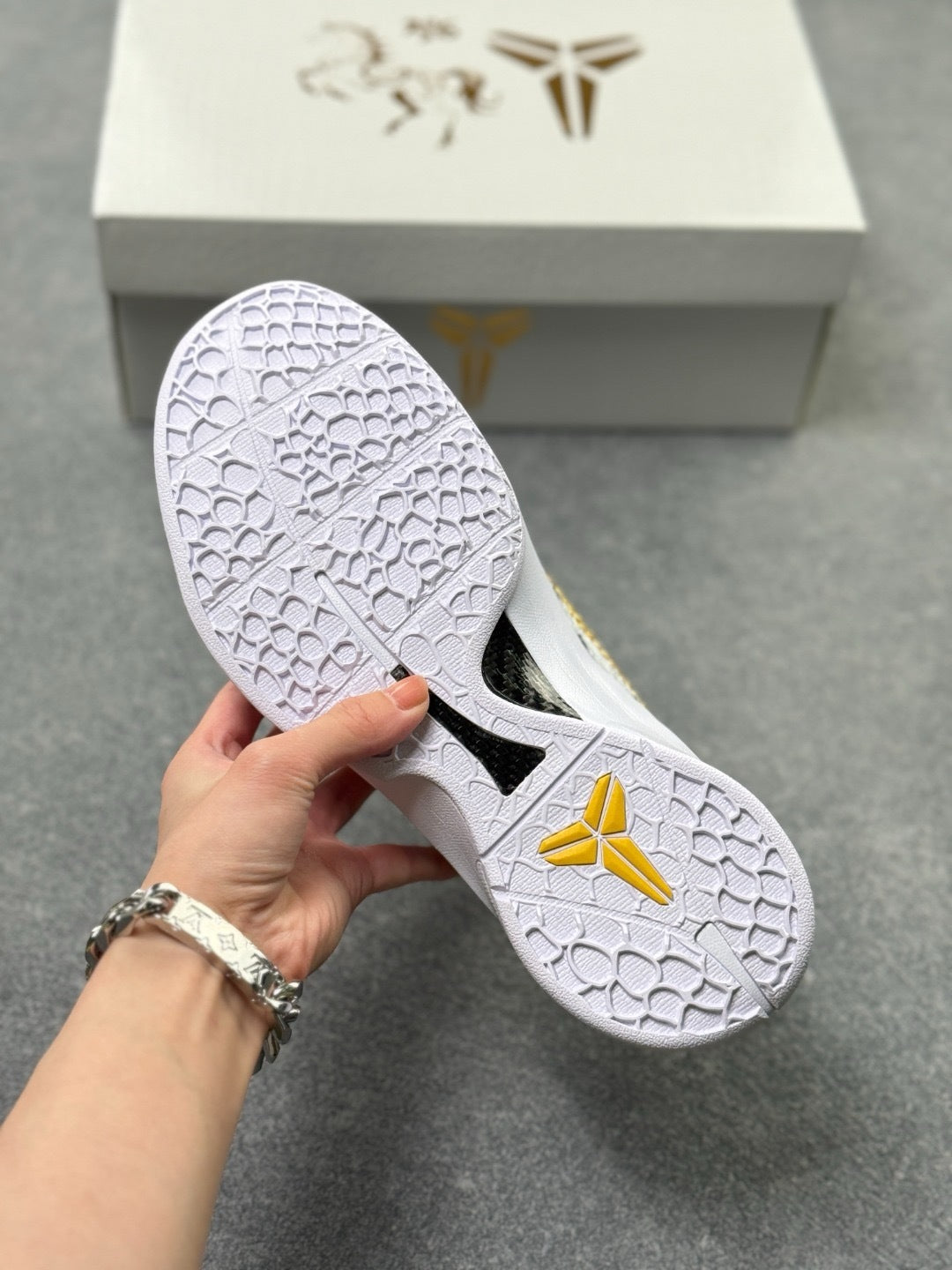 Nike Zoom Kobe 6 Basketball Shoes