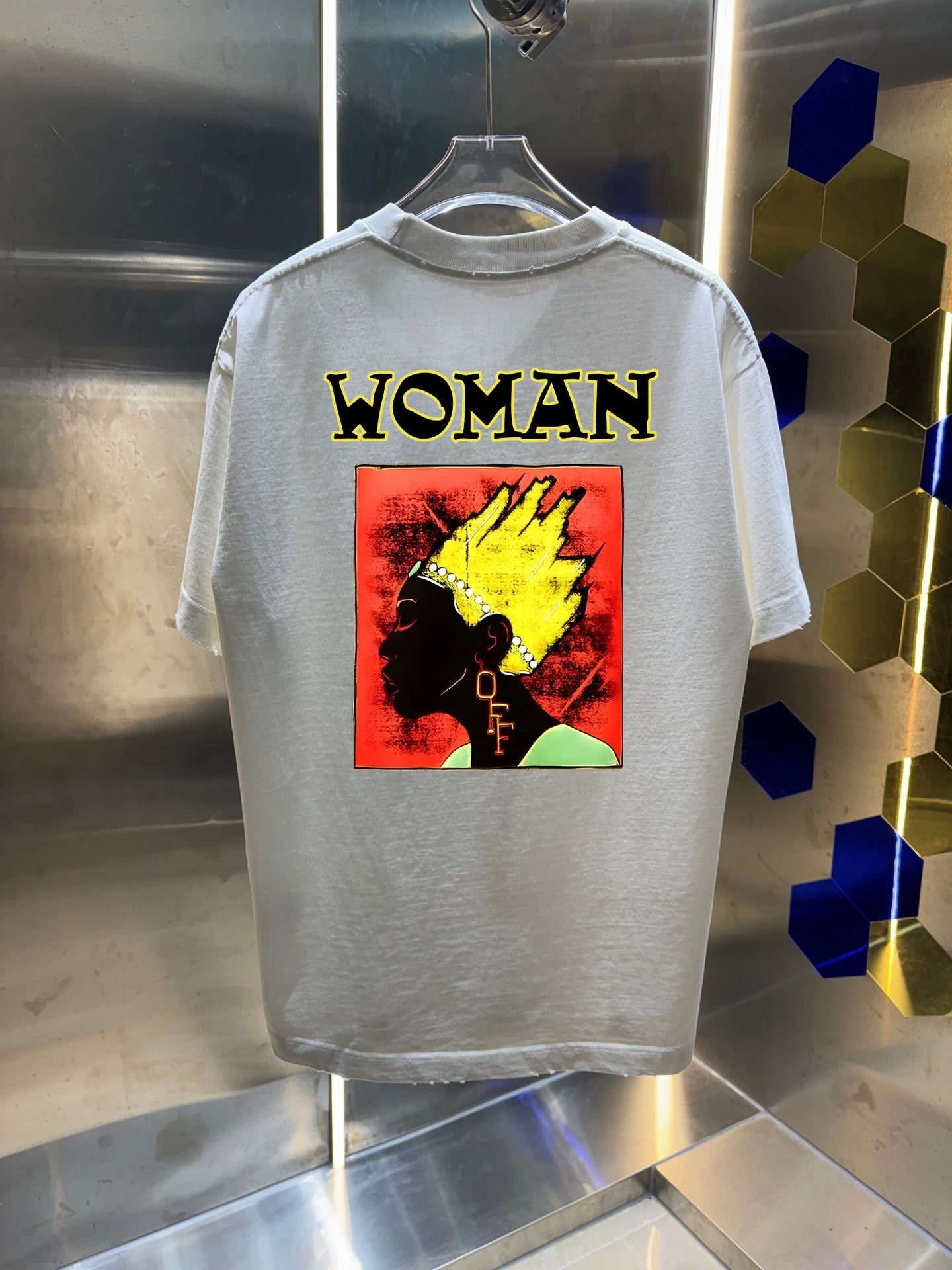 OFF  Distressed graphic T-shirt