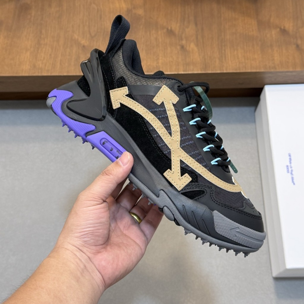 Off  Men's and Women's Sports Shoes