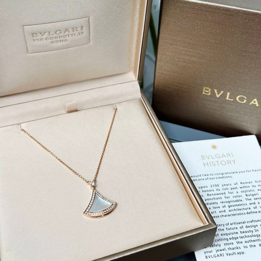 BVLGARI Pearl Gold-Plated Necklace