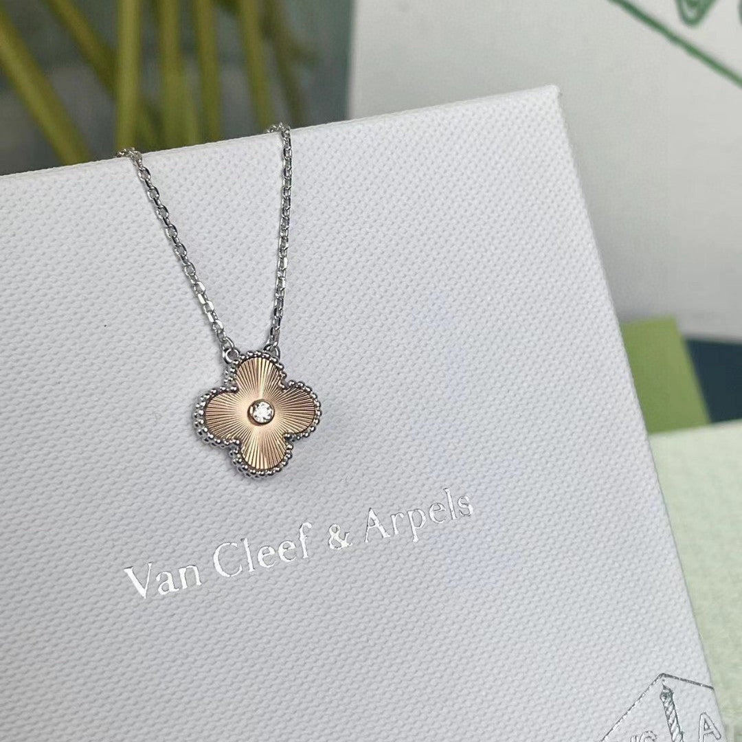 Van Cleef & Arpels Clover Necklace
