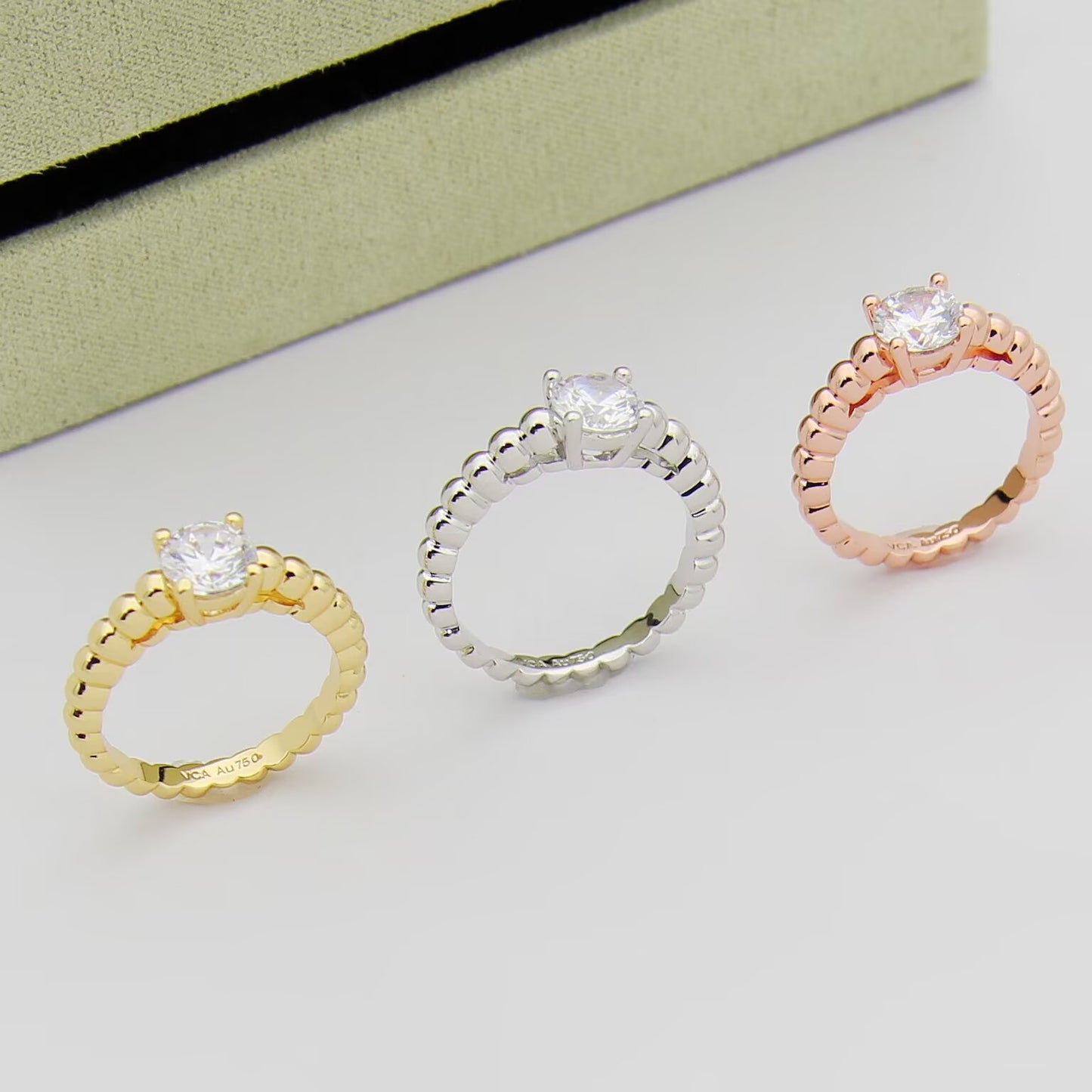 Van Cleef & Arpels Solitaire Ring