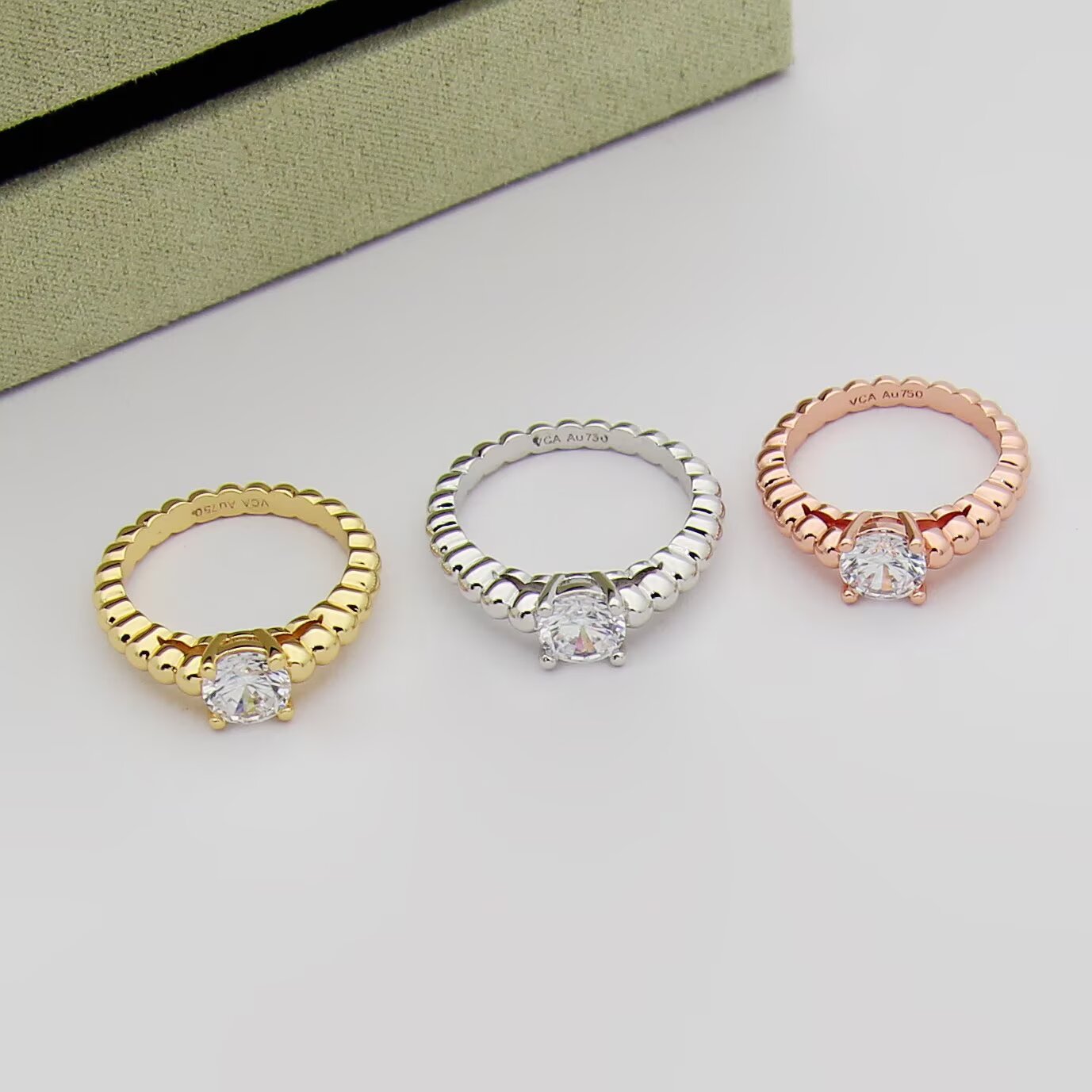 Van Cleef & Arpels Solitaire Ring