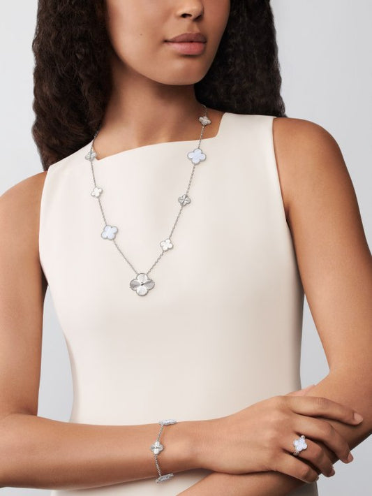 Van Cleef & Arpels Clover Necklace-1