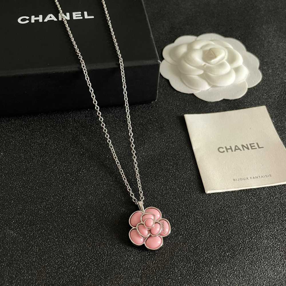 Chanel Vintage Necklace