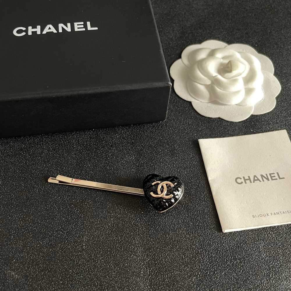 Chanel Hair Accessory