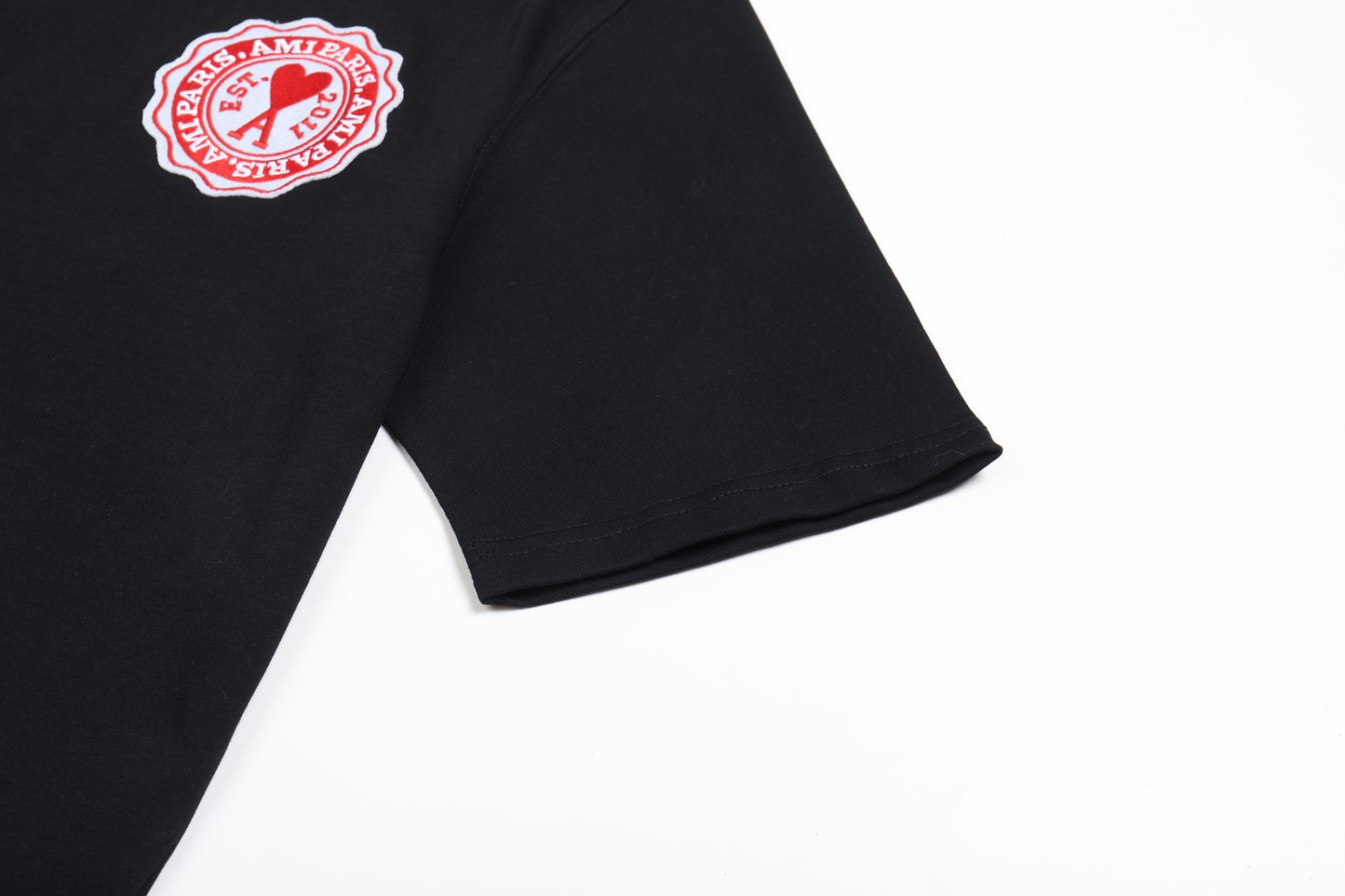 AMI  Casual T-shirt