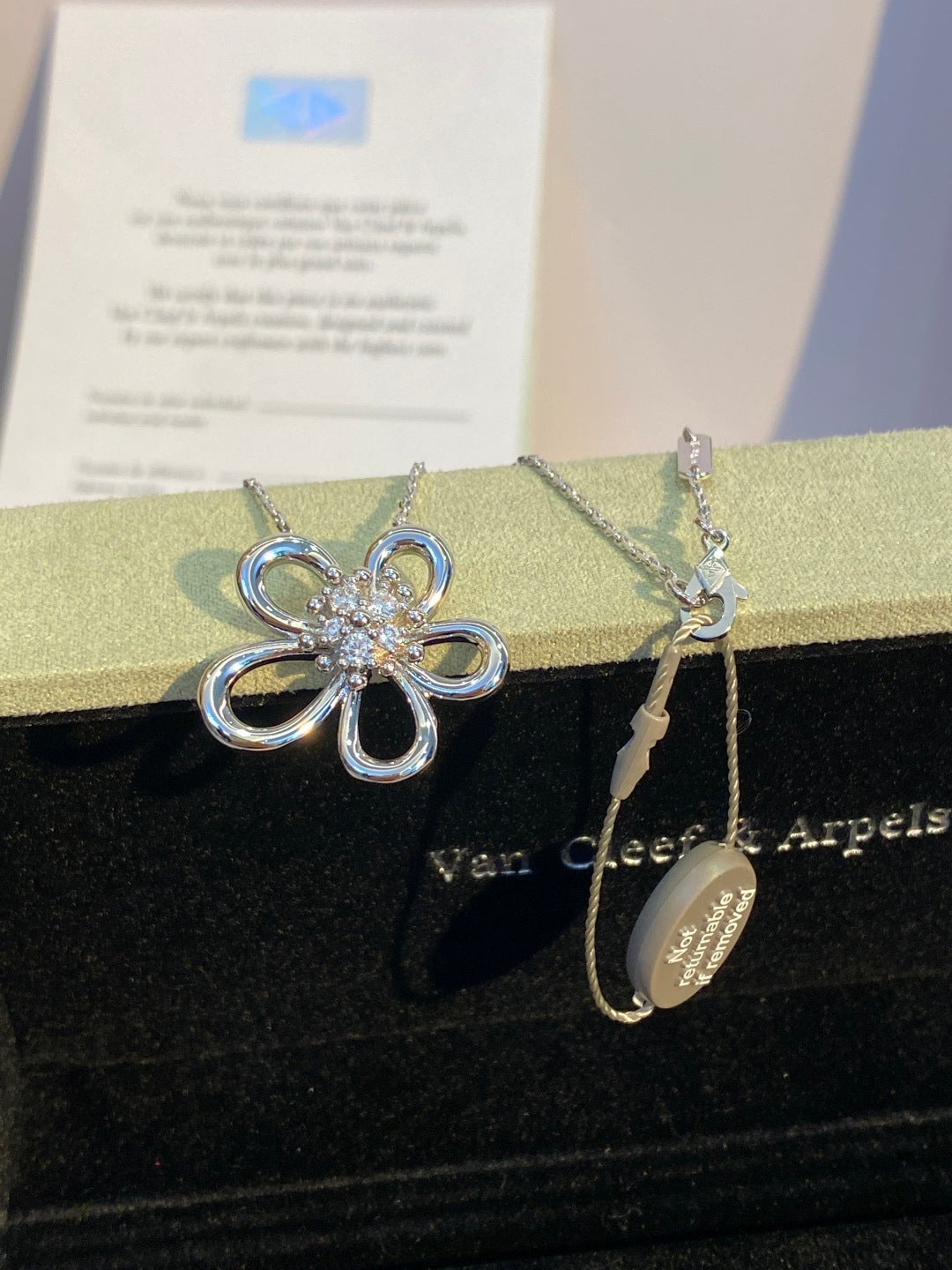 Van Cleef & Arpels Large Flower Diamond-Set Necklace
