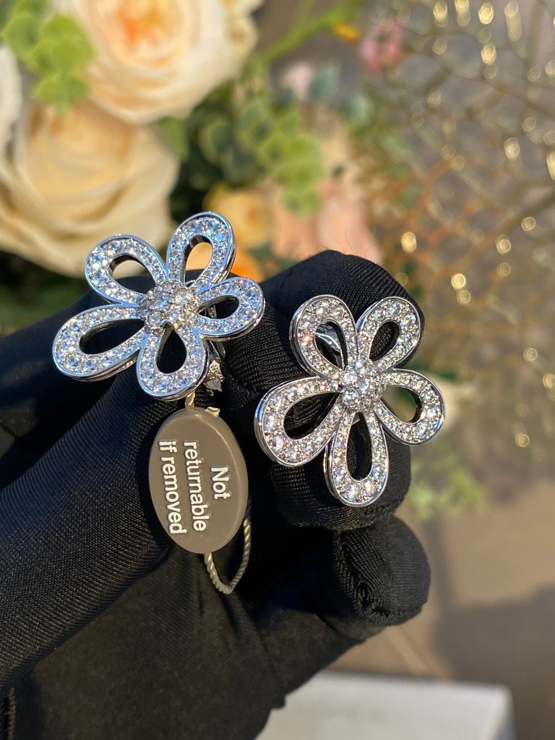Van Cleef & Arpels Large Flower Full-Diamond Earrings