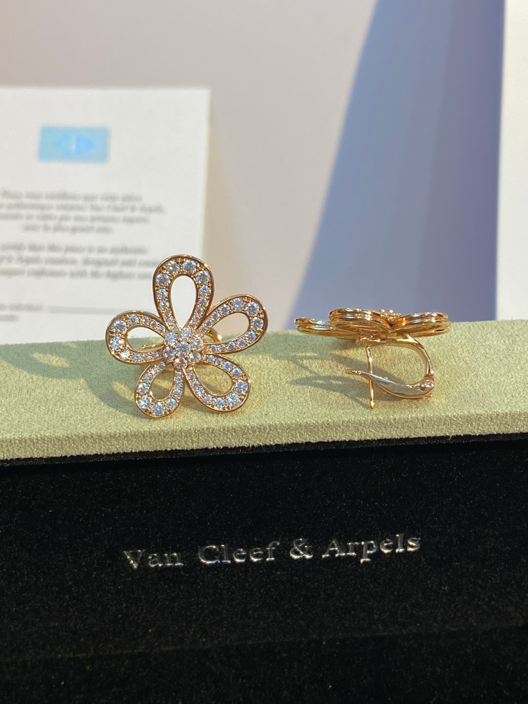 Van Cleef & Arpels Large Flower Full-Diamond Earrings