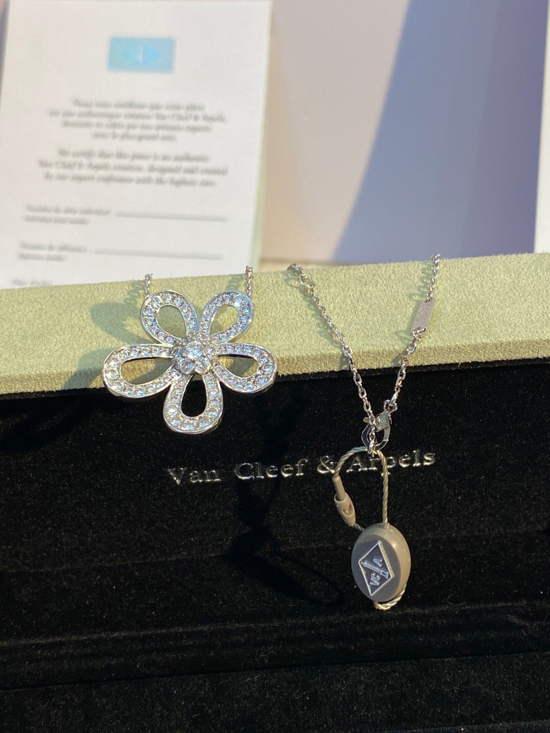 Van Cleef & Arpels Large Flower Diamond-Paved Necklace