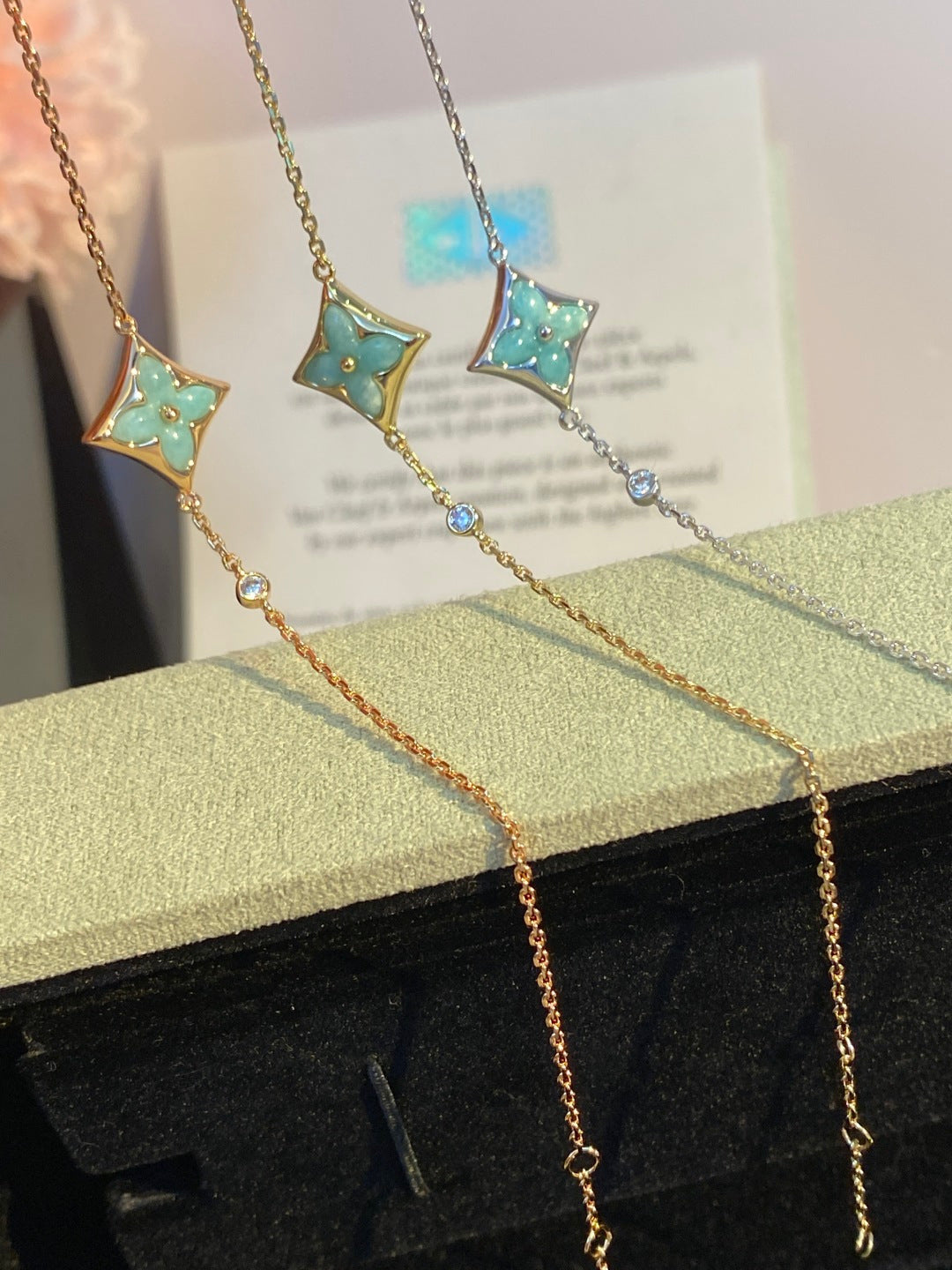 Van Cleef & Arpels Single-Motif Bracelet