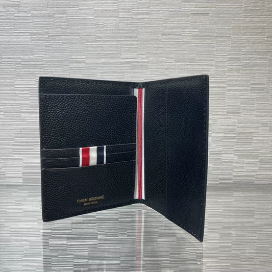 2025 Cowhide passport and card holder
