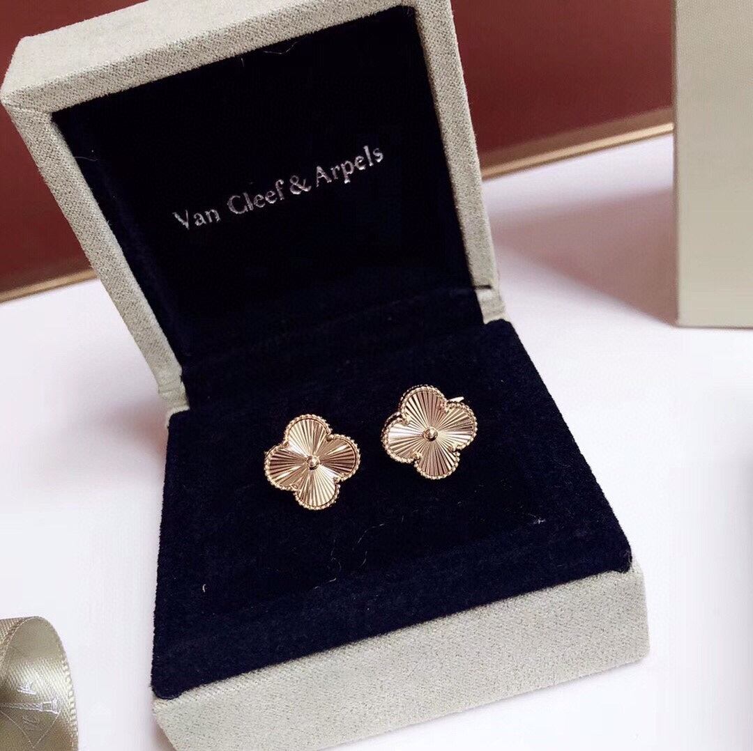 Van Cleef & Arpels-Style Clover Stud Earrings