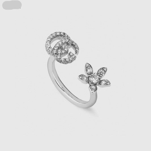 Gucci Crystal Double G Ring