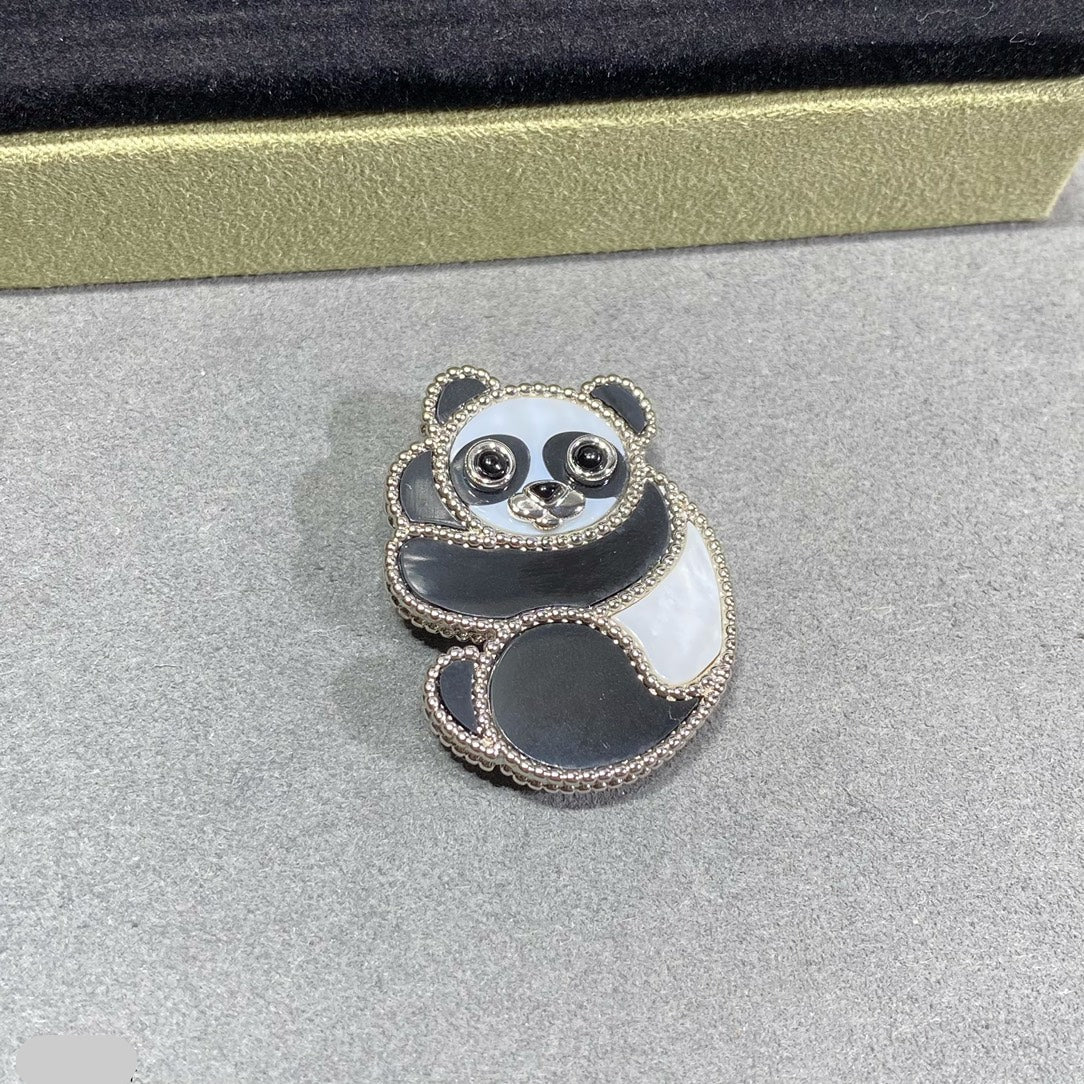 Van Cleef & Arpels Panda Brooch