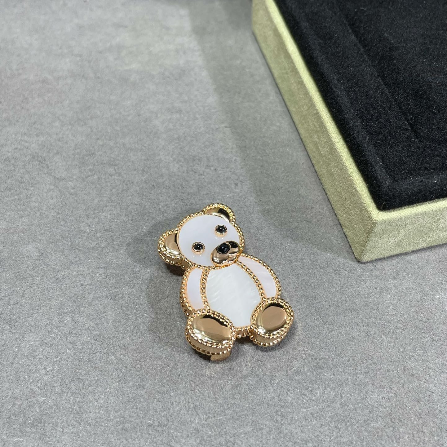 Van Cleef & Arpels Teddy Bear Brooch