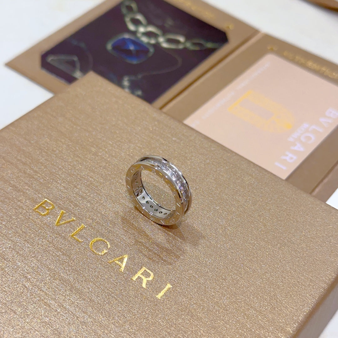 BVLGARI Enamel Ceramic Necklace